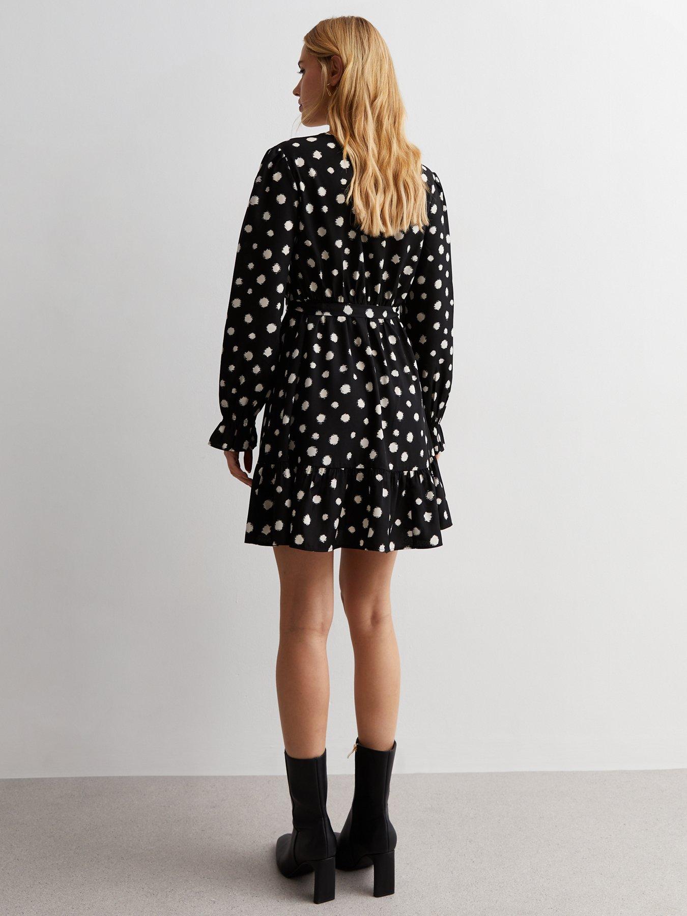 New look clearance black spot dress