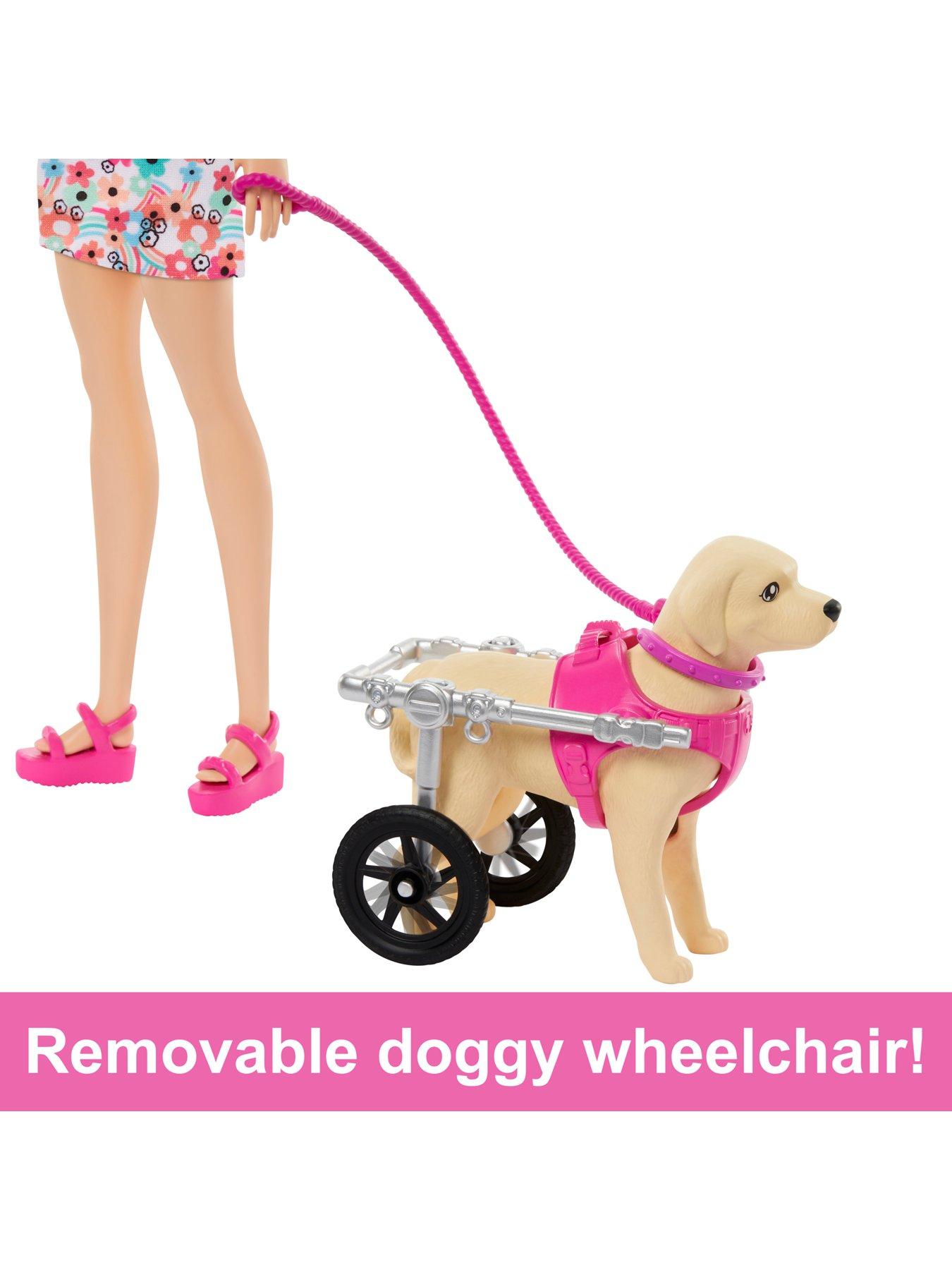 Barbie dog store walking set