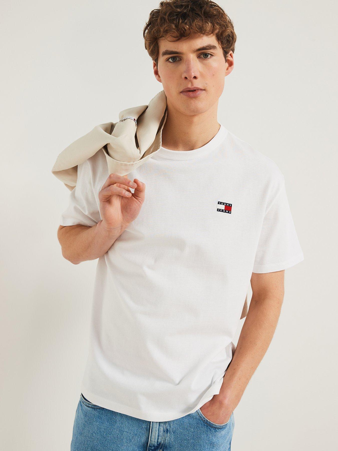 tommy-jeans-regular-fit-badge-t-shirt-white