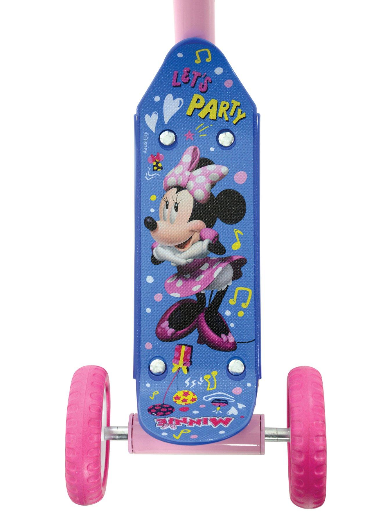 Image 2 of 7 of Minnie Mouse Deluxe Tri-Scooter