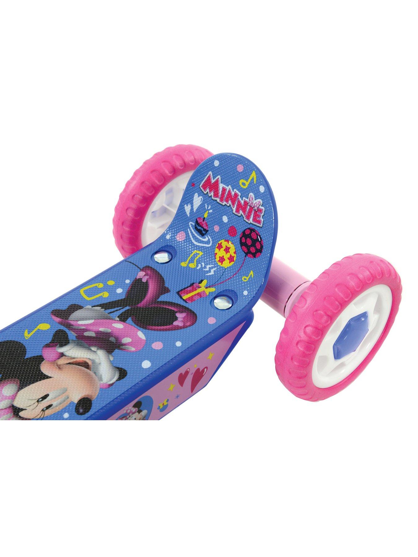 Image 4 of 7 of Minnie Mouse Deluxe Tri-Scooter
