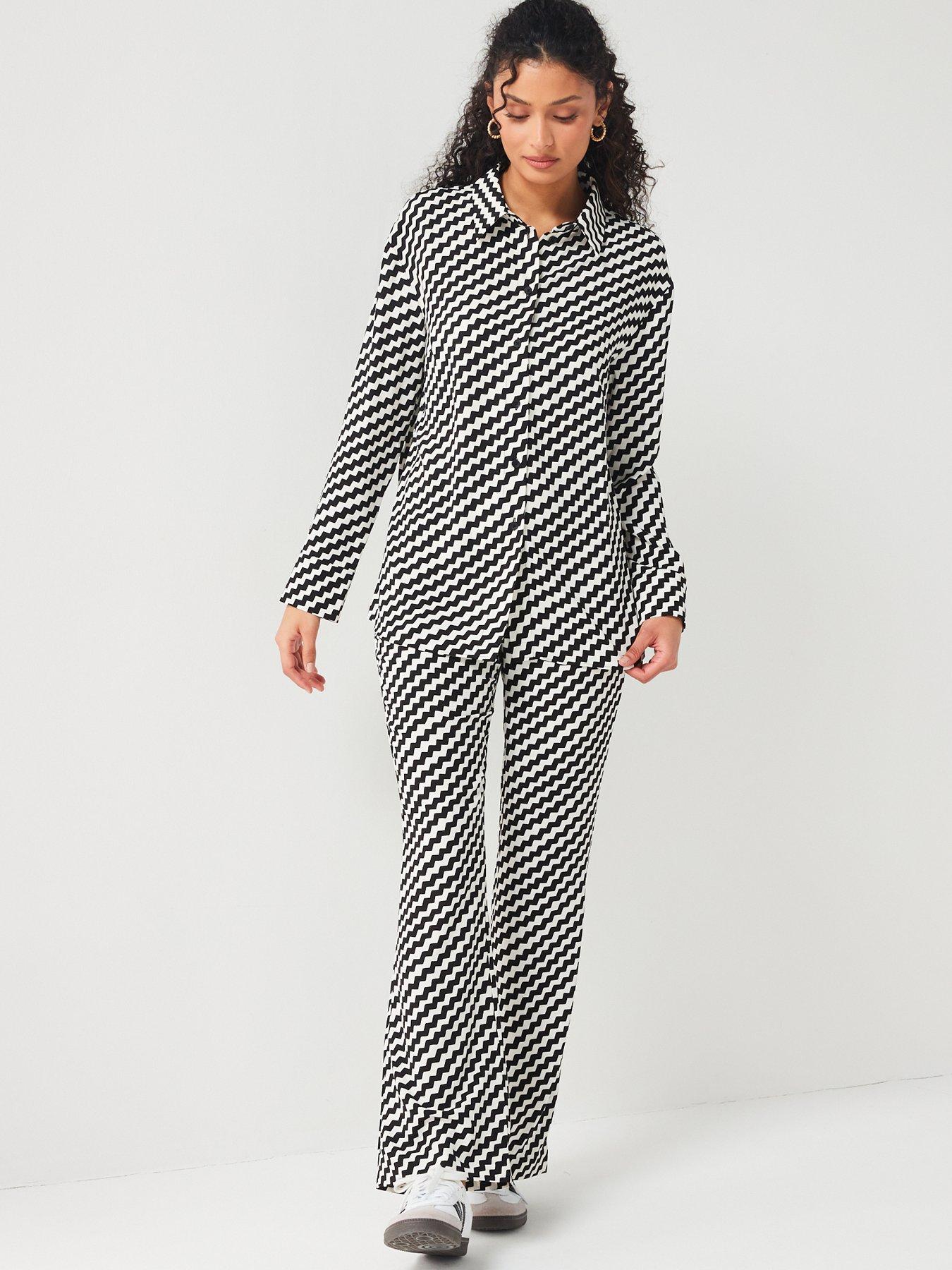 Image 6 of 6 of V by Very Crepe Ed Stripe Trouser Co-Ord - Print