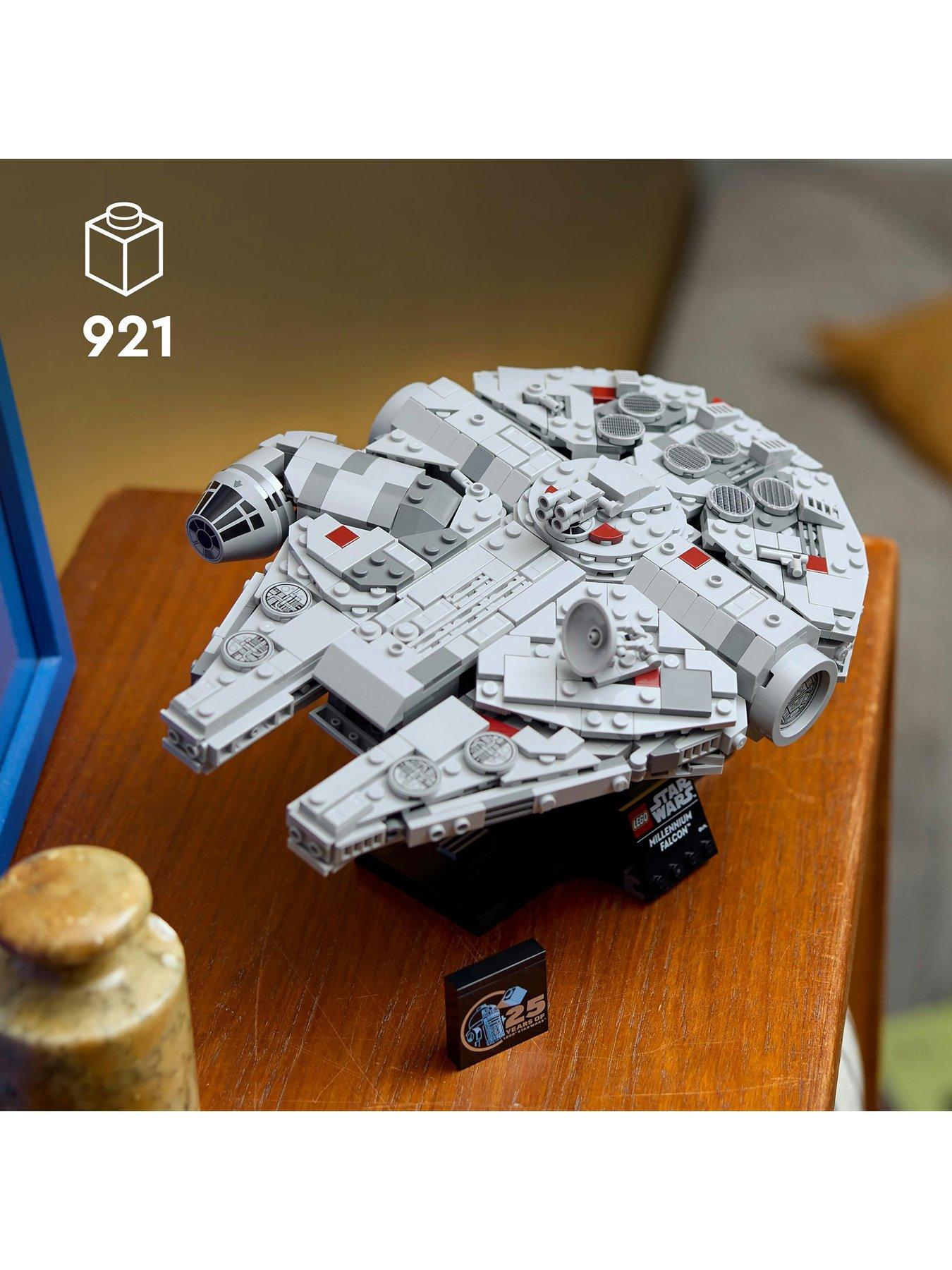 Image 2 of 8 of LEGO Star Wars Star Wars Millennium Falcon 75375