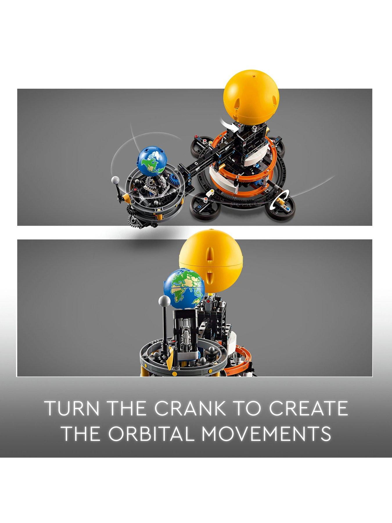Image 4 of 8 of LEGO Technic Planet Earth and Moon in Orbit 42179