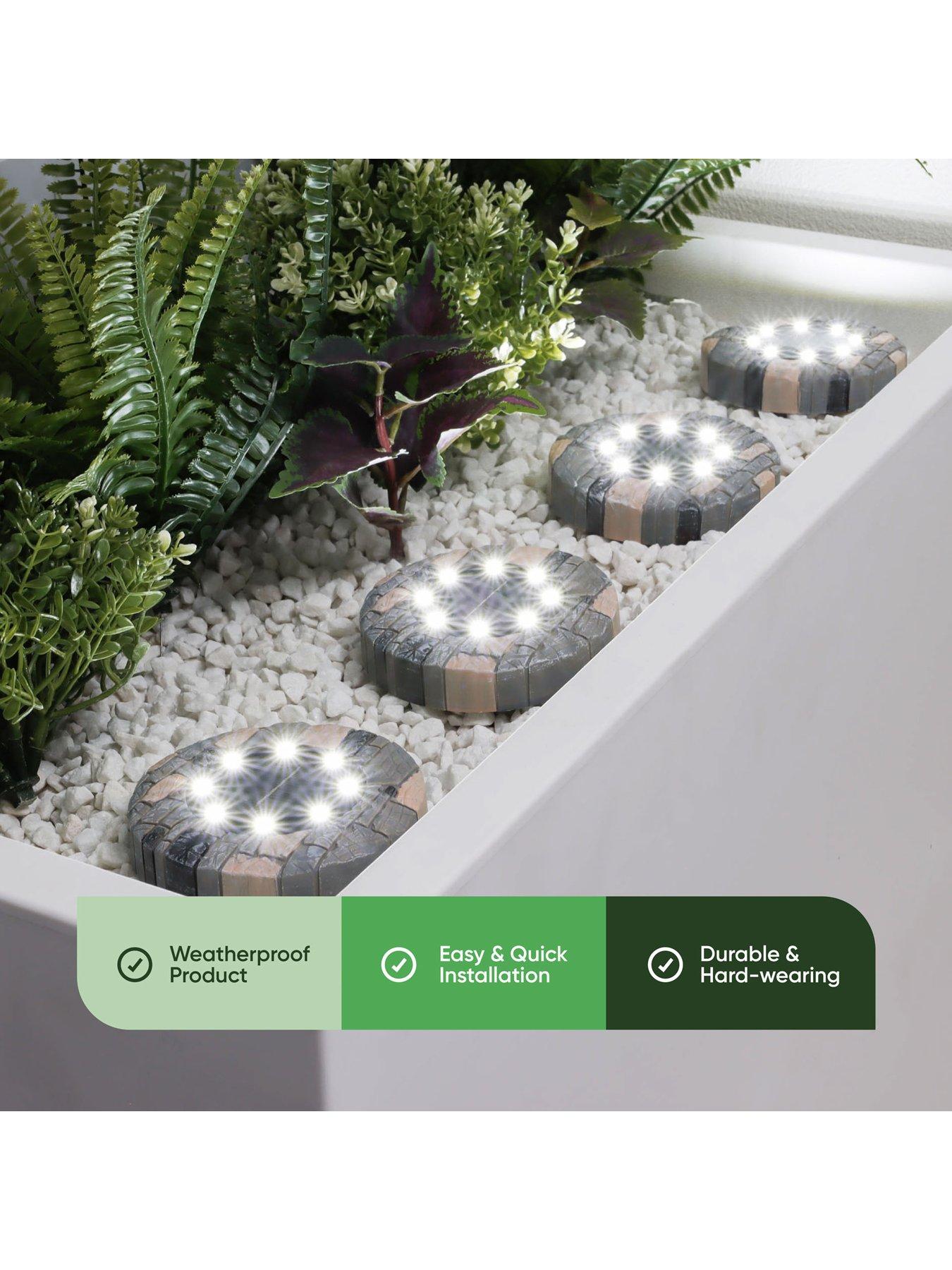 Image 4 of 7 of Streetwize Solar Stone Effect Deck Light (Pack of 4)