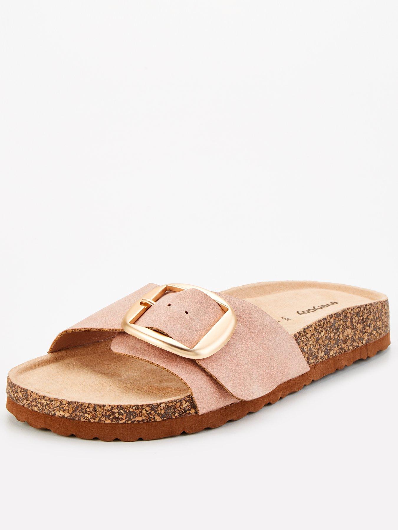 Buckle Footbed Sandal Pink