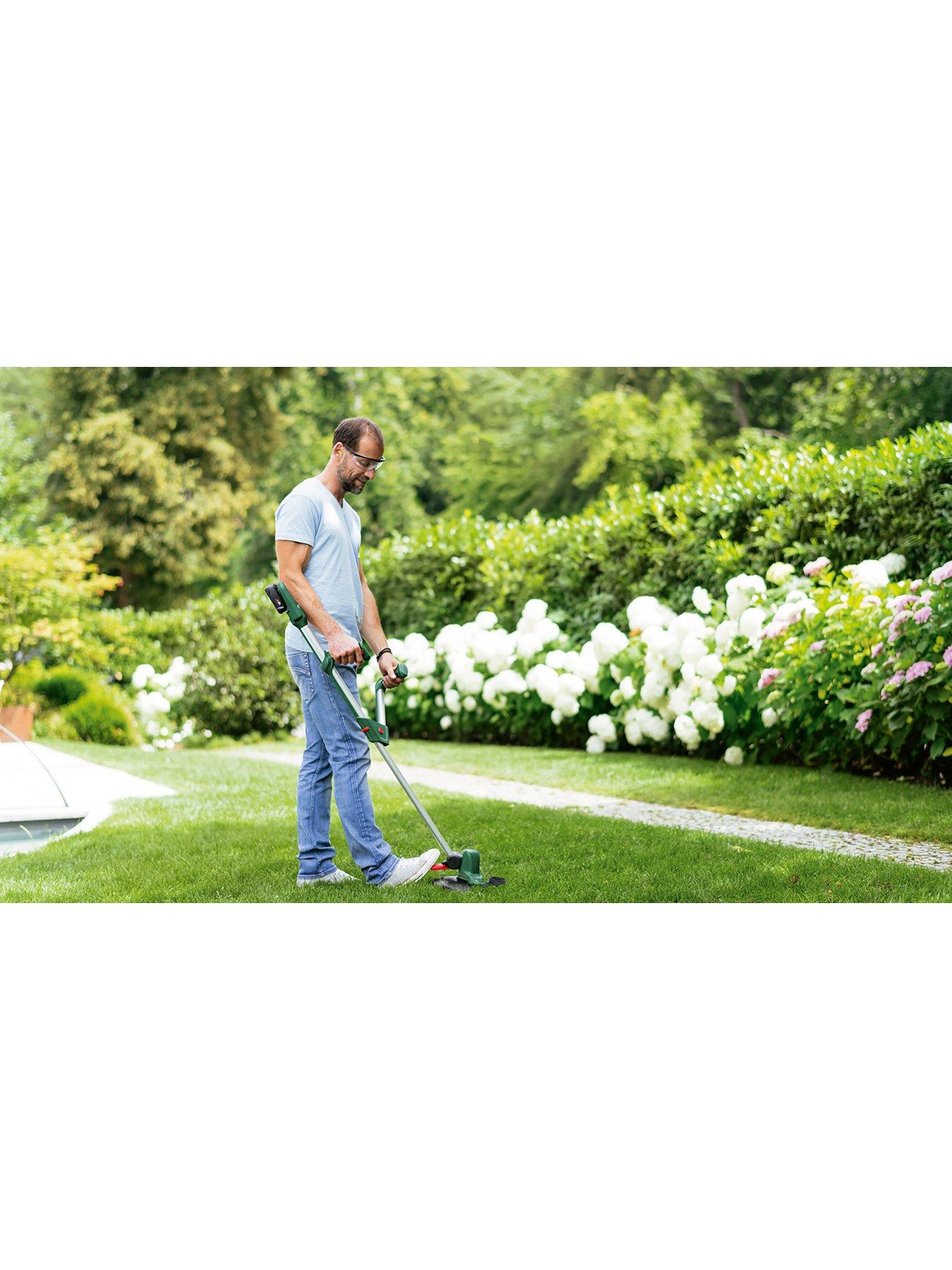 Image 4 of 8 of Bosch UniversalGrassCut 18v-260