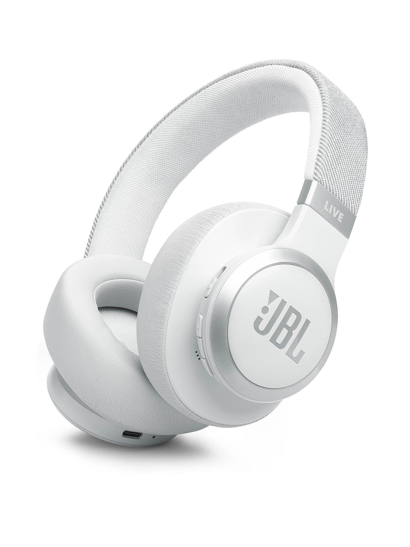 JBL displays their JBL Tune 770 NC headphones as sound of the