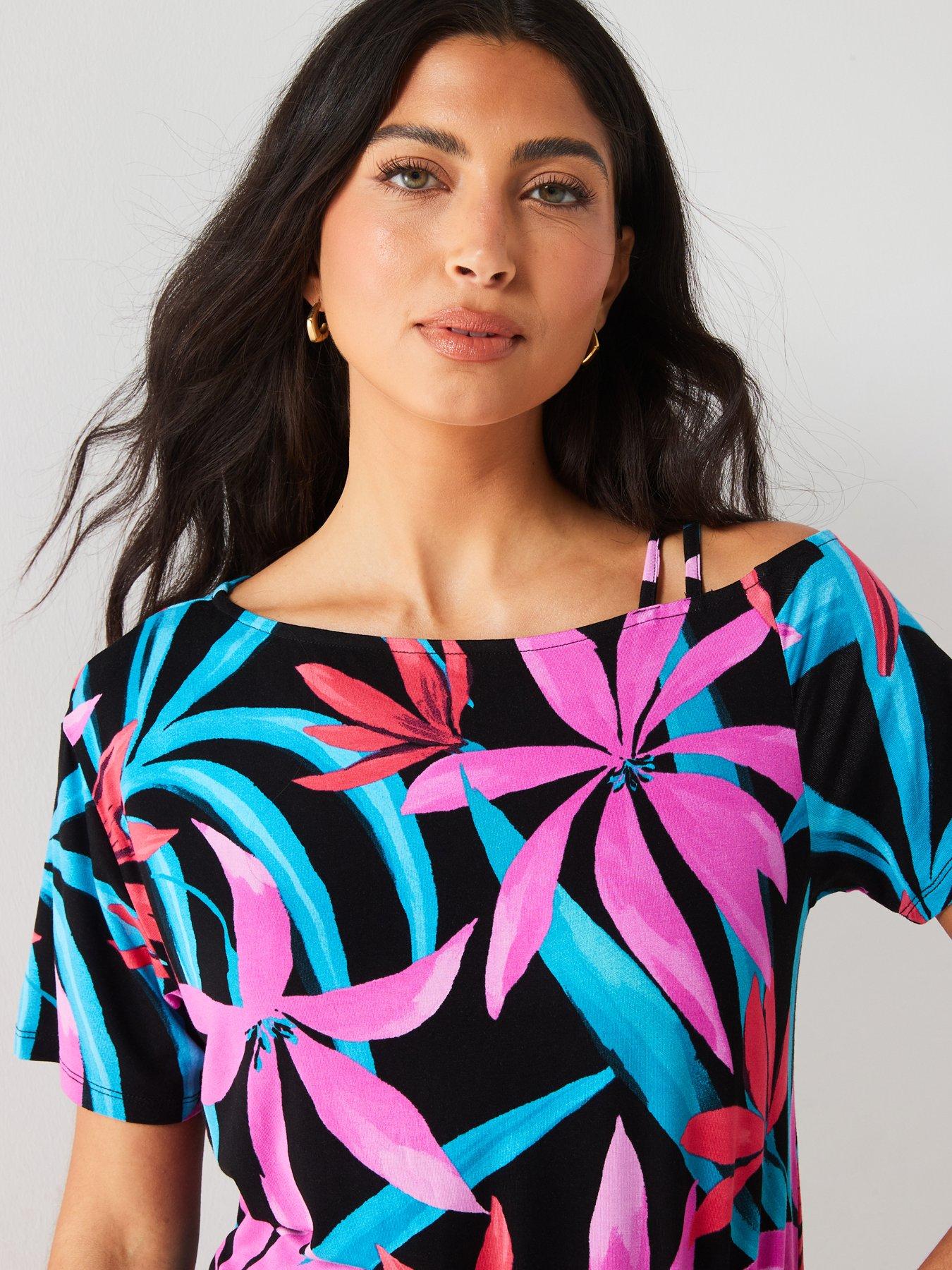 Image 4 of 6 of Everyday Slouch Strap Shoulder Detail Tshirt - Print