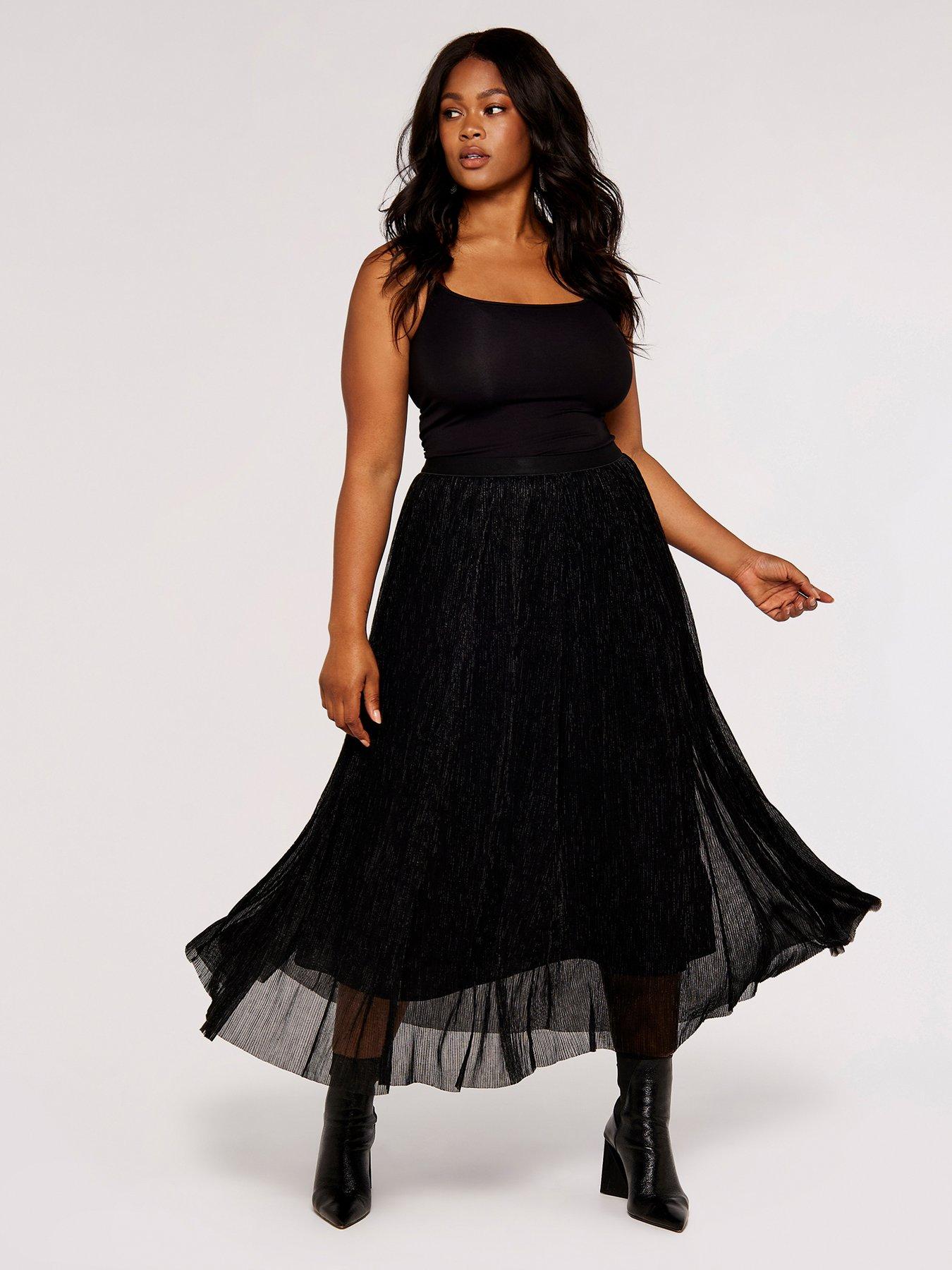 Plus size black pleated midi clearance skirt