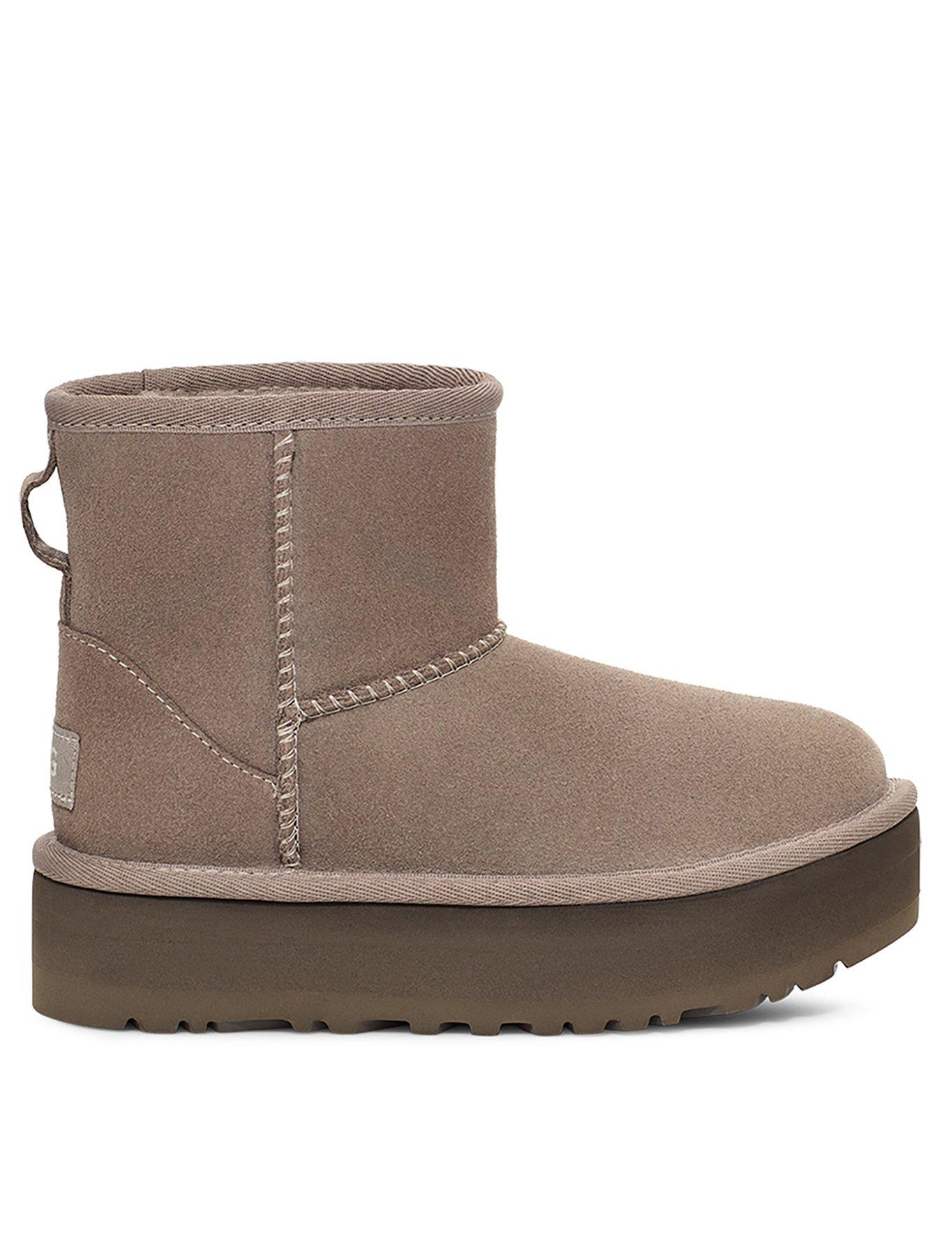 Ugg sales outlet kids