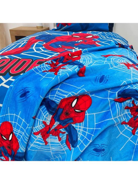 front image of spiderman-crimefighter-fleece-blanket