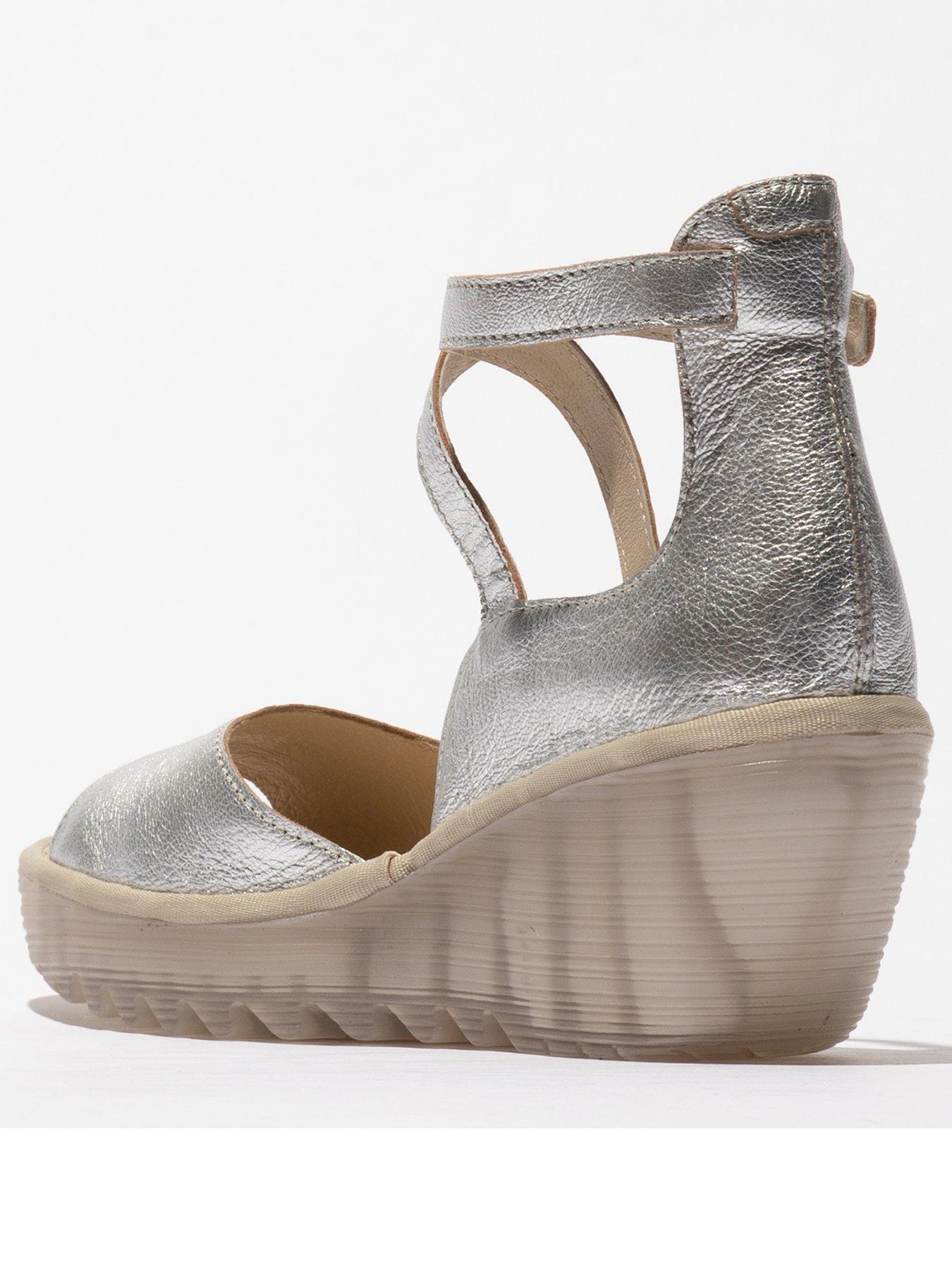 Yess Metallic Cross Strap Wedged Shoes Silver