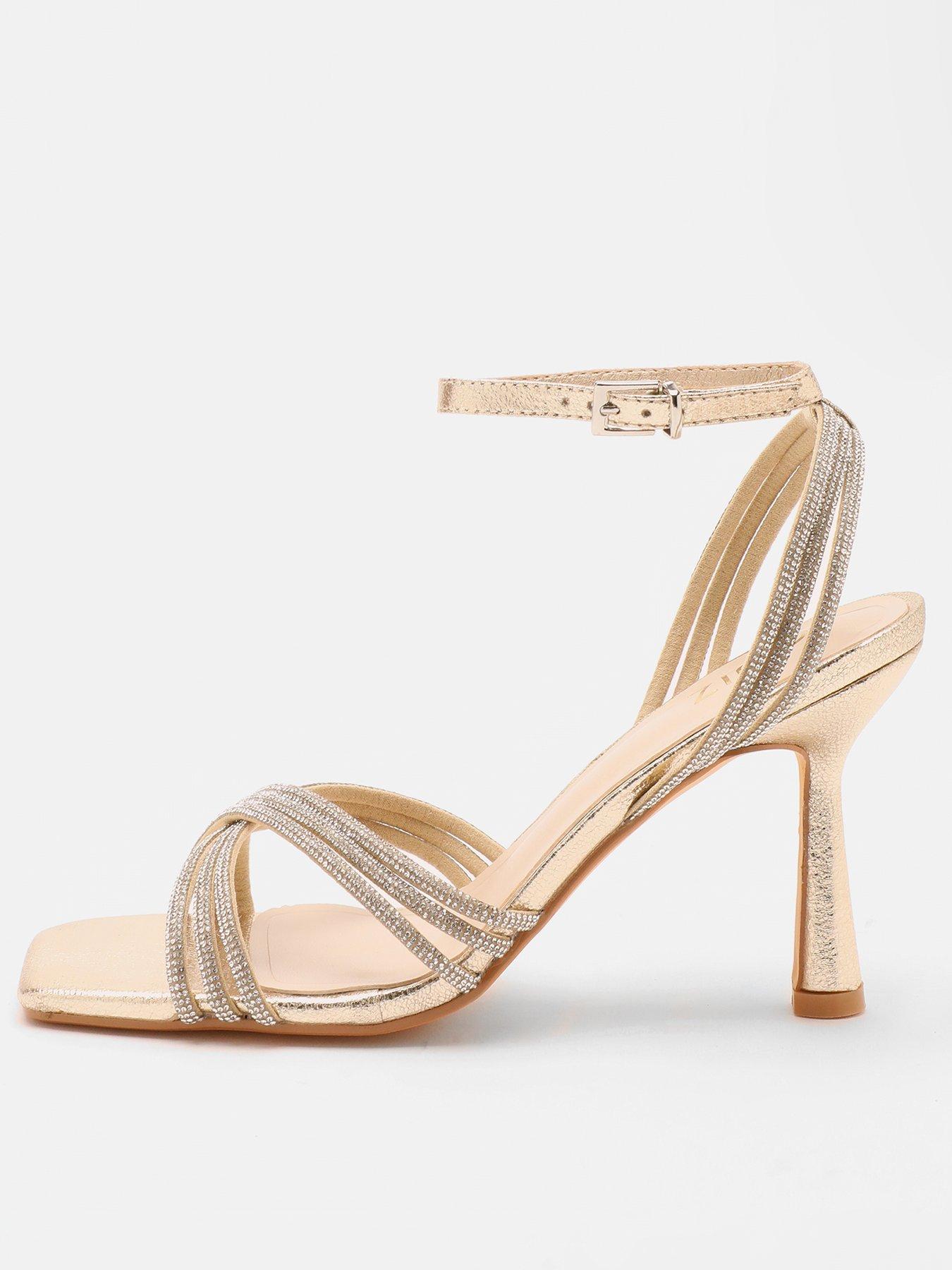 Quiz discount gold sandals