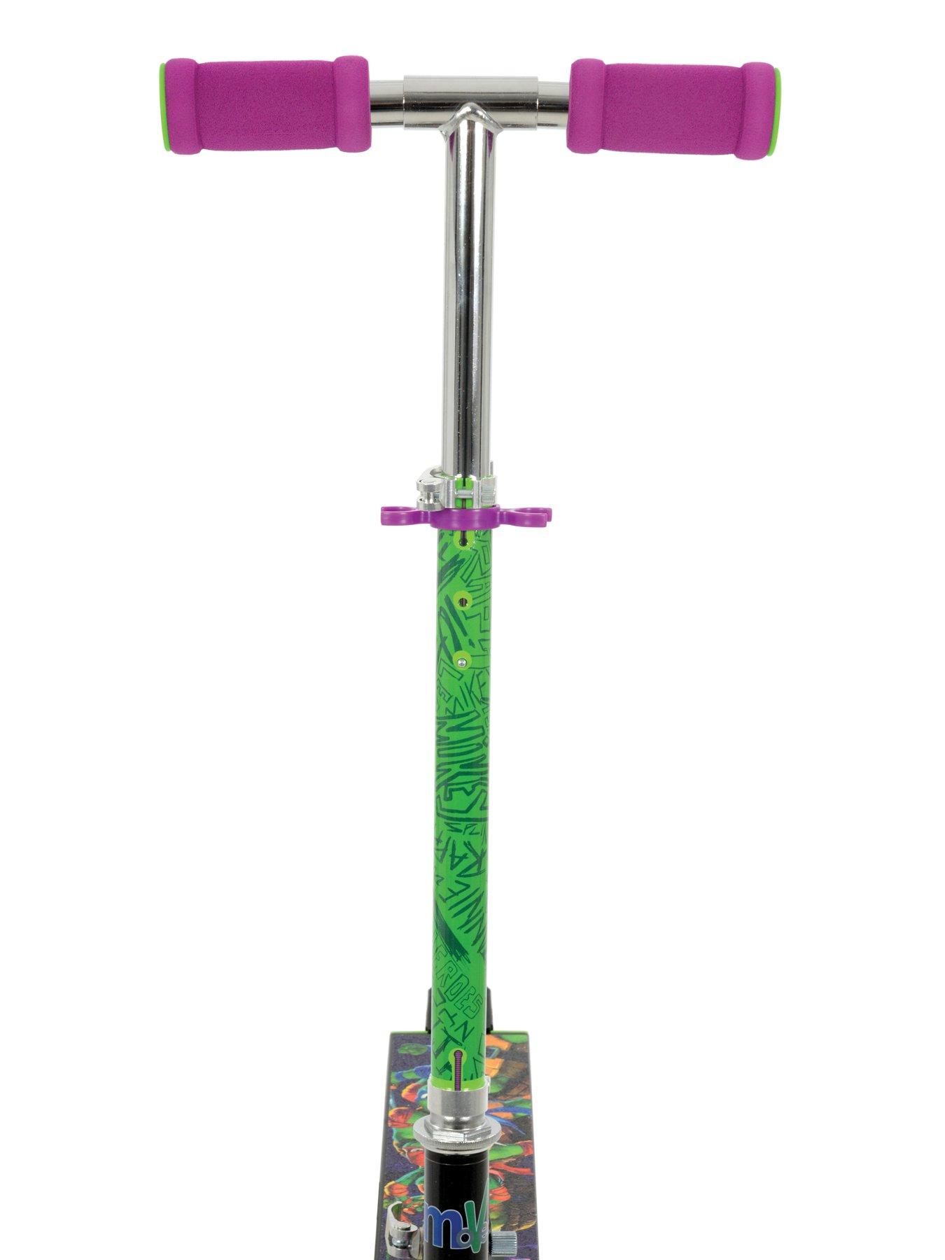 Image 5 of 7 of undefined Teenage Mutant Ninja Turtle Folding Inline Scooter