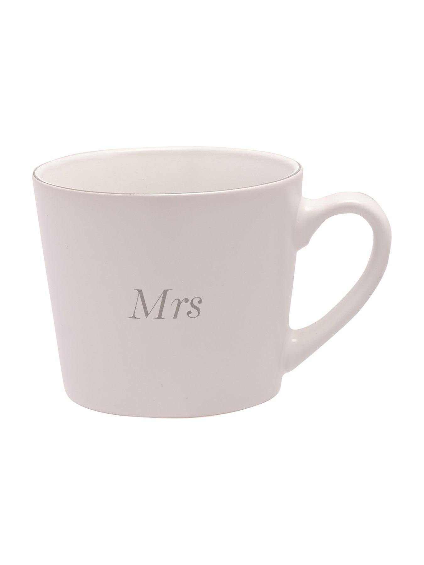 Image 4 of 6 of Amore Set of 2 Grey & White Mugs - Mr & Mrs