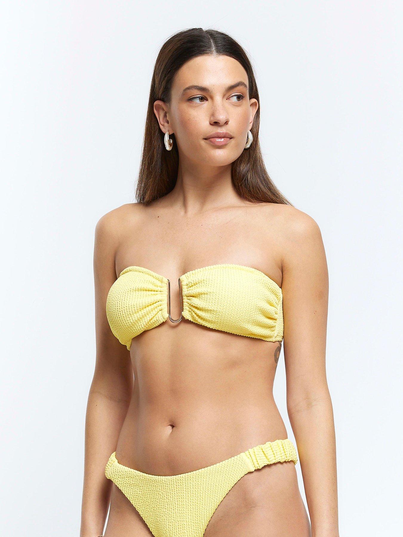 4,272 Bikini Model Teen Royalty-Free Images, Stock Photos