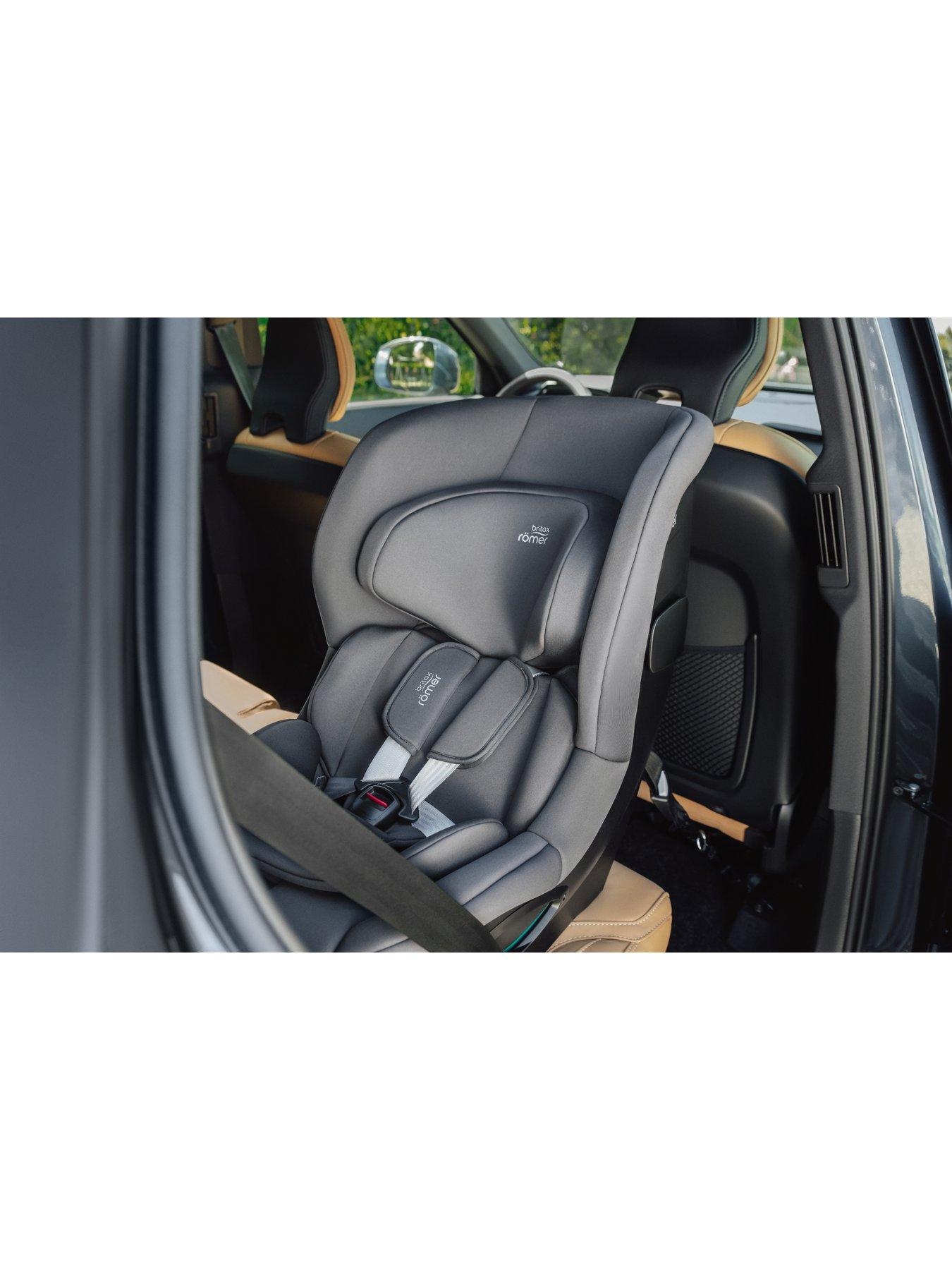 Image 6 of 7 of Britax Safe Way M 3 Months - 7 Years Approx Height 61 - 125 cm 36 kg Extended Rear Facing Car Seat Manual Tightening Tethers - Space Black