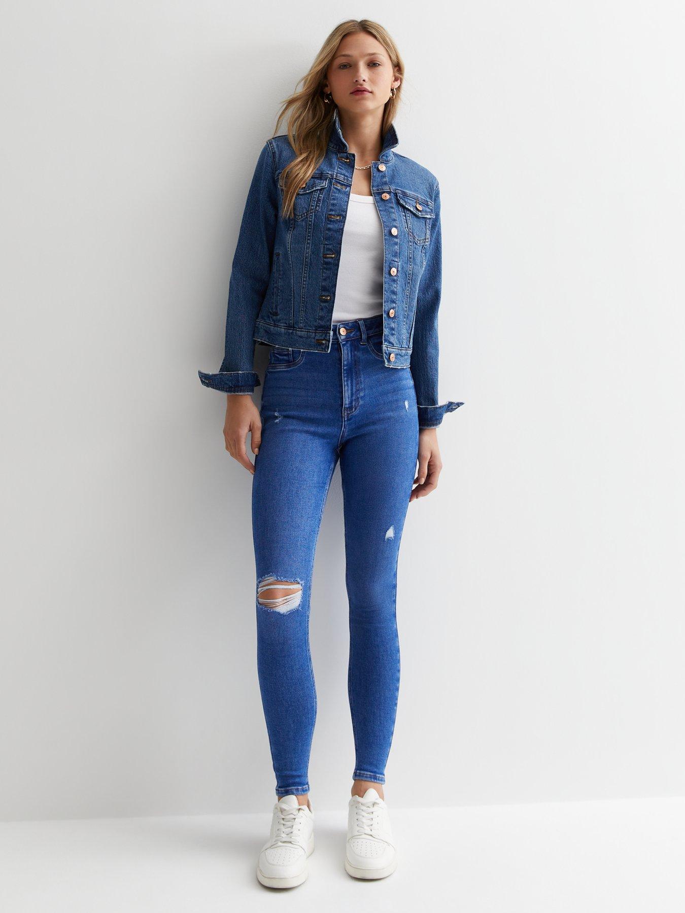 Blue jeans best sale ripped knees