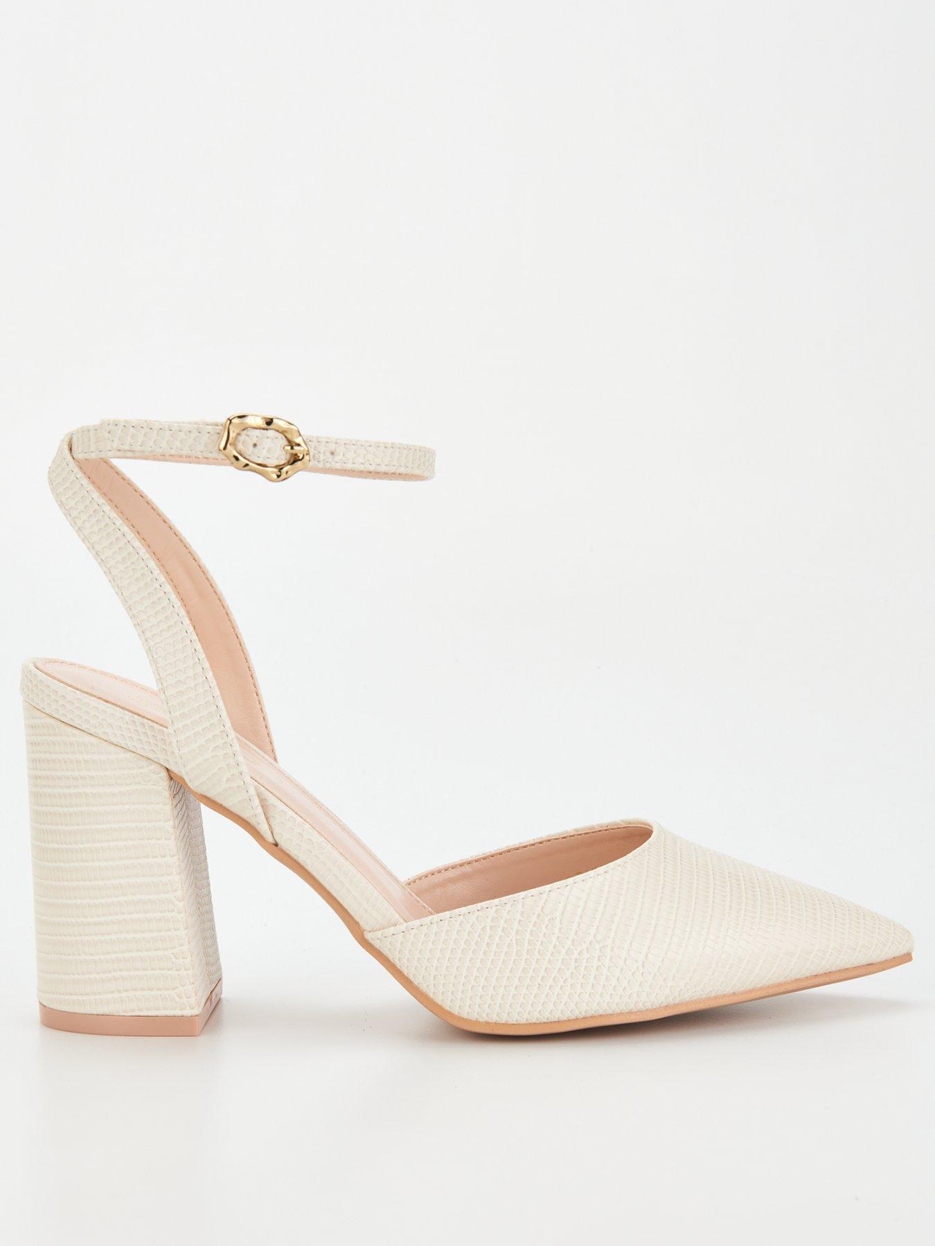 Cream block cheap heel shoes