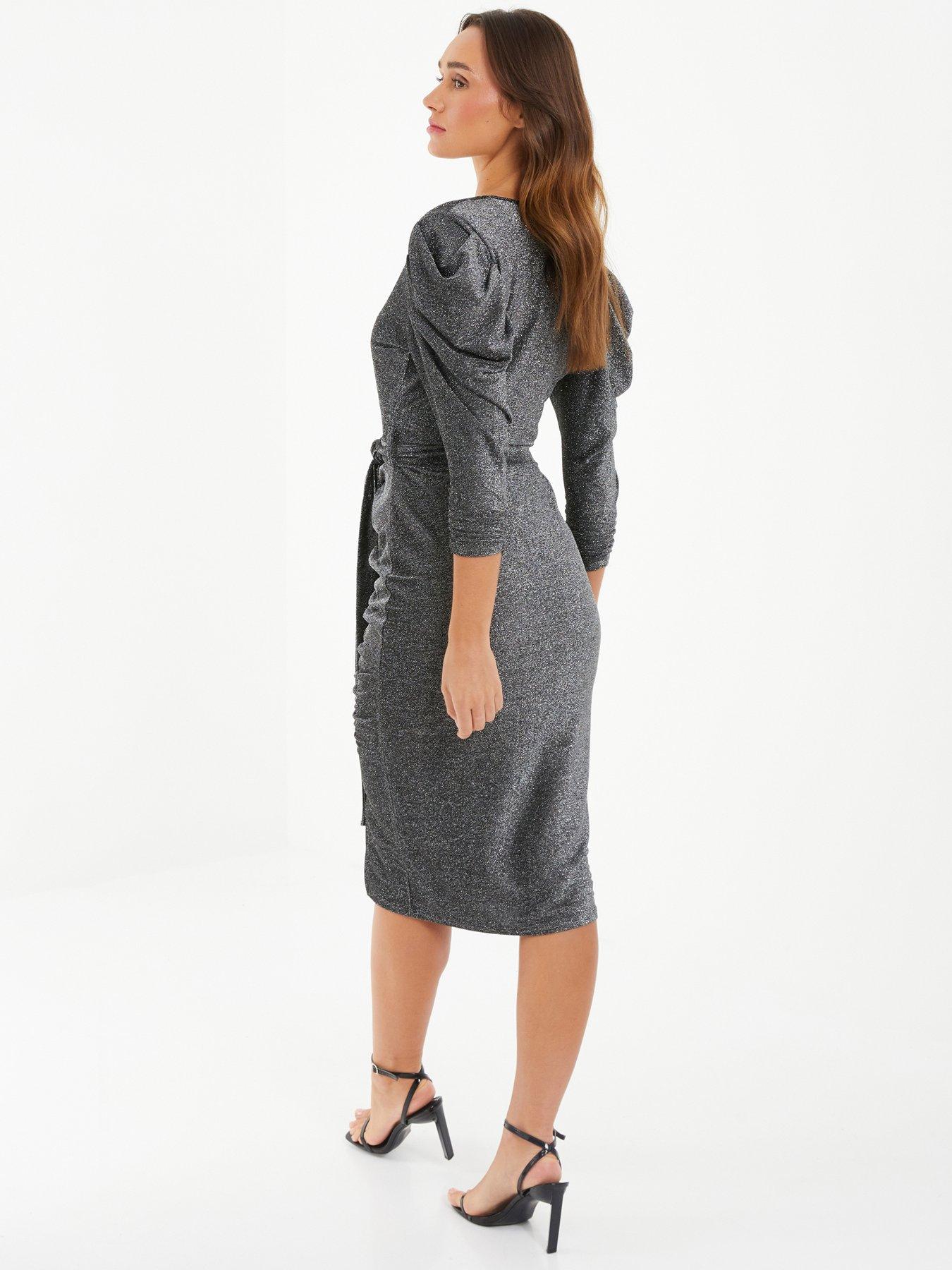 Grey dress clearance quiz