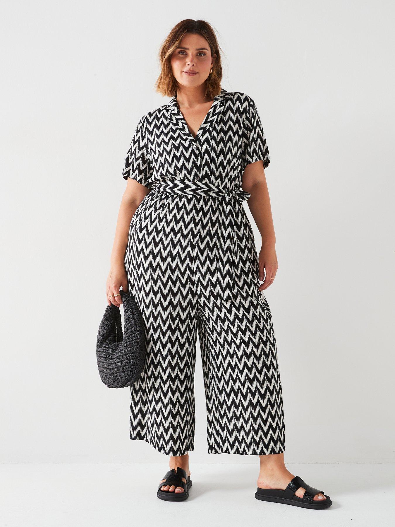 V By Very Curve Cropped Leg Printed Jumpsuit - Mono