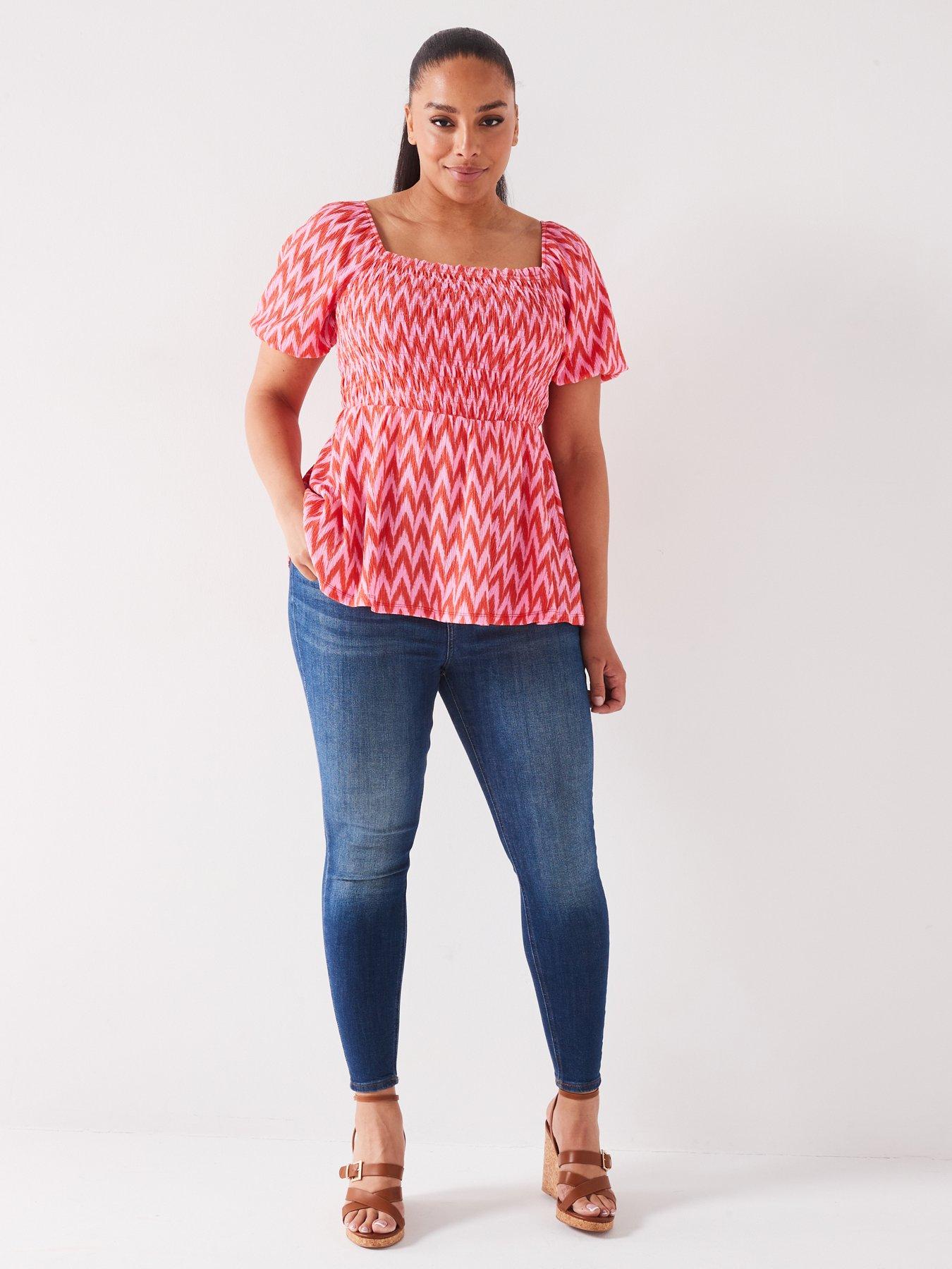 VCAY Square Neck Allover Print Shirred Puff Sleeve Crop Top & Polka Dot Print Skirt