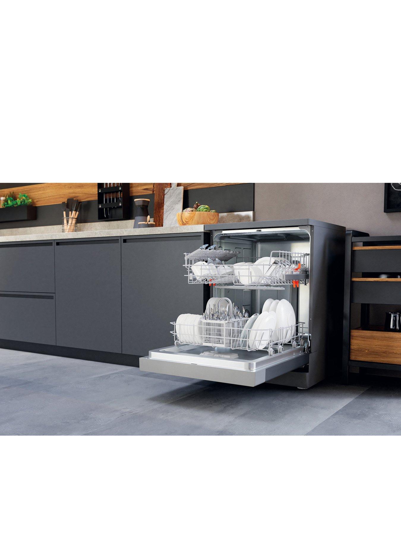Image 4 of 7 of Hotpoint H2FHL626XUK 14 Place Full Size Freestanding Dishwasher - Silver