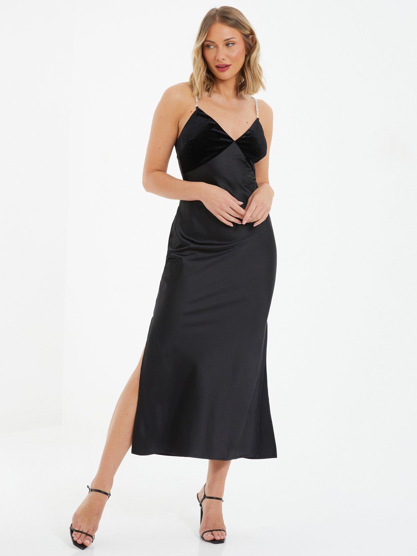 Quiz black pleated skirt sales