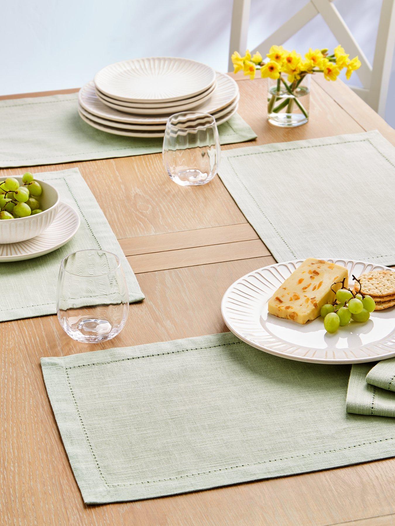 Very Home Set of 4 Sage Linen Placemats