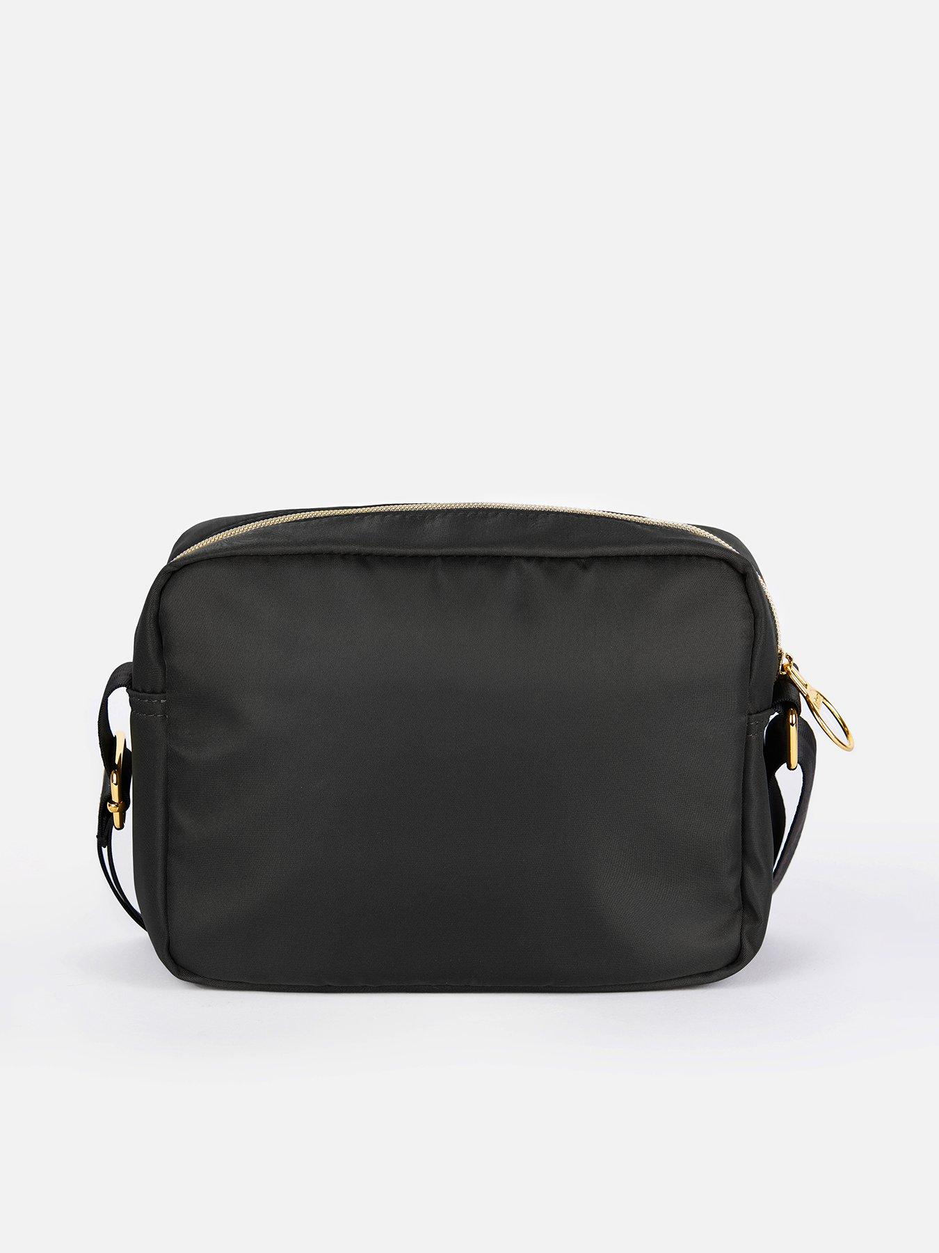 Image 3 of 5 of Barbour International Qualify Crossbody Bag - Black