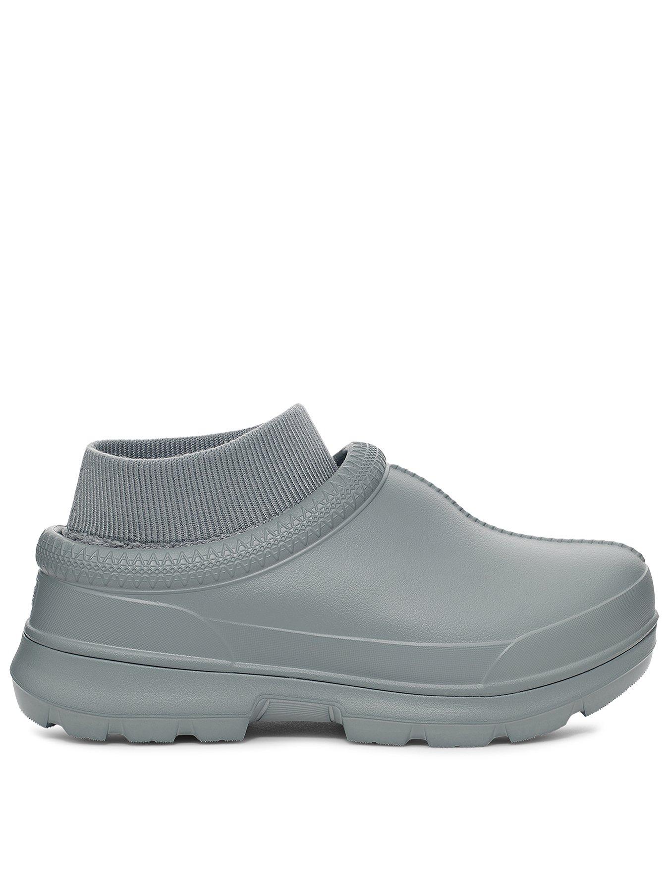 Gray flats sales for women