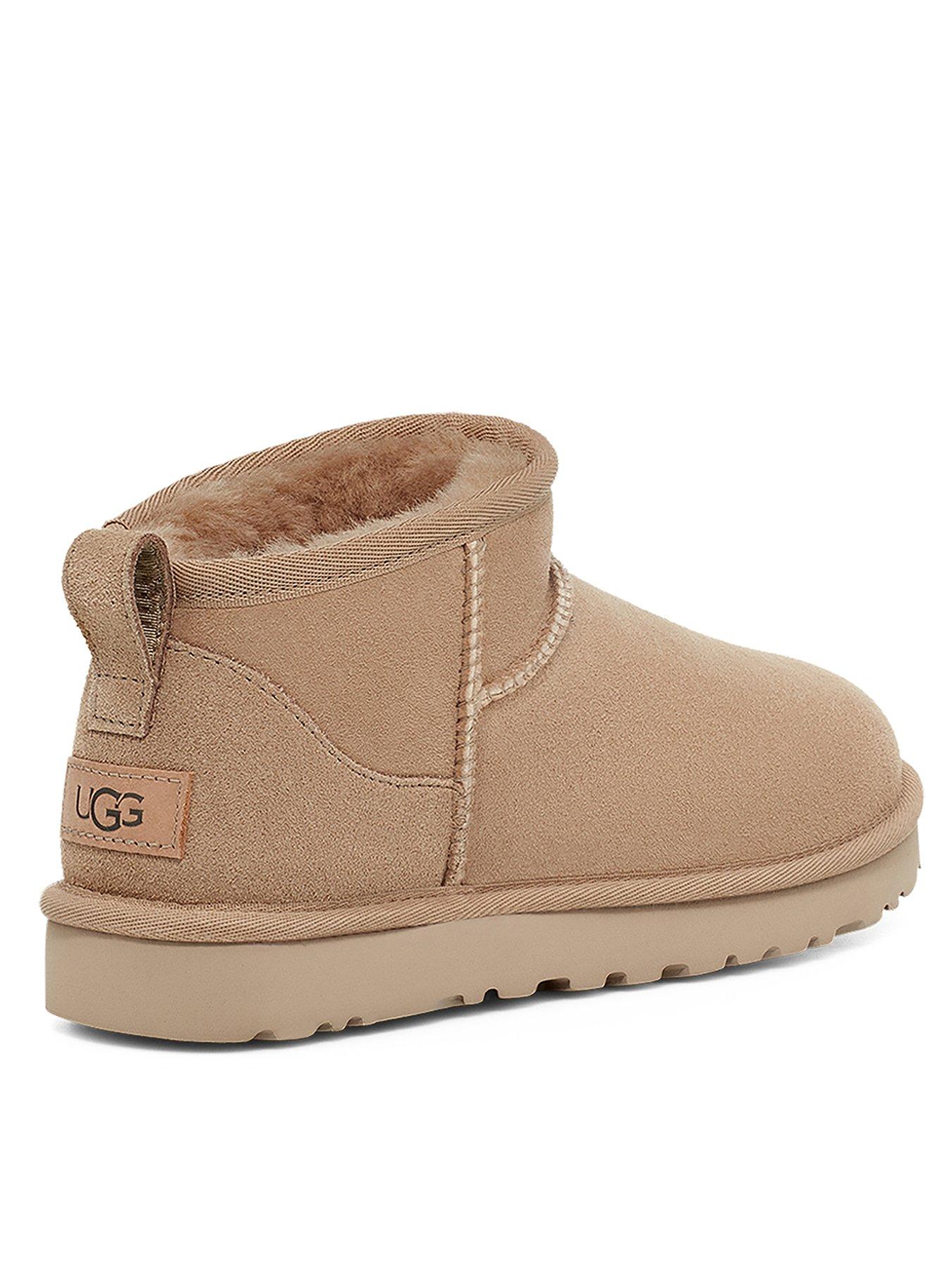 Beige sale ugg boots