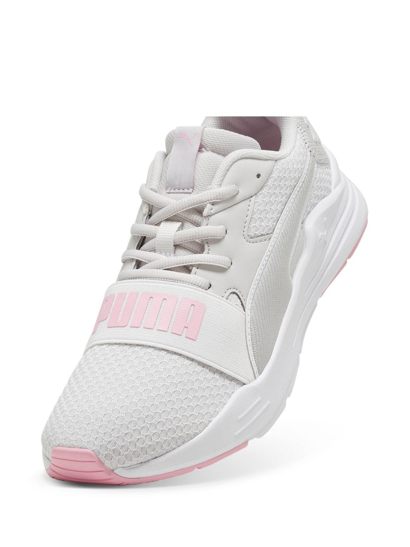 Pink and grey pumas on sale