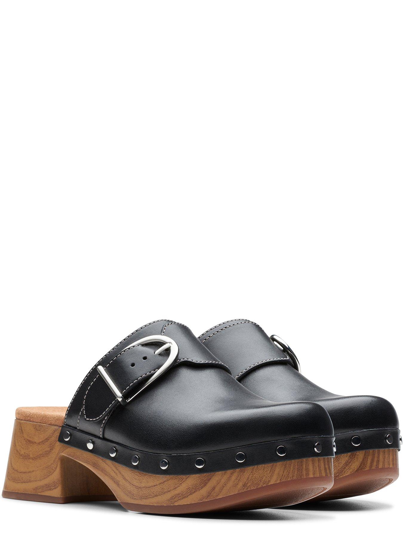 Discount clarks hot sale clogs