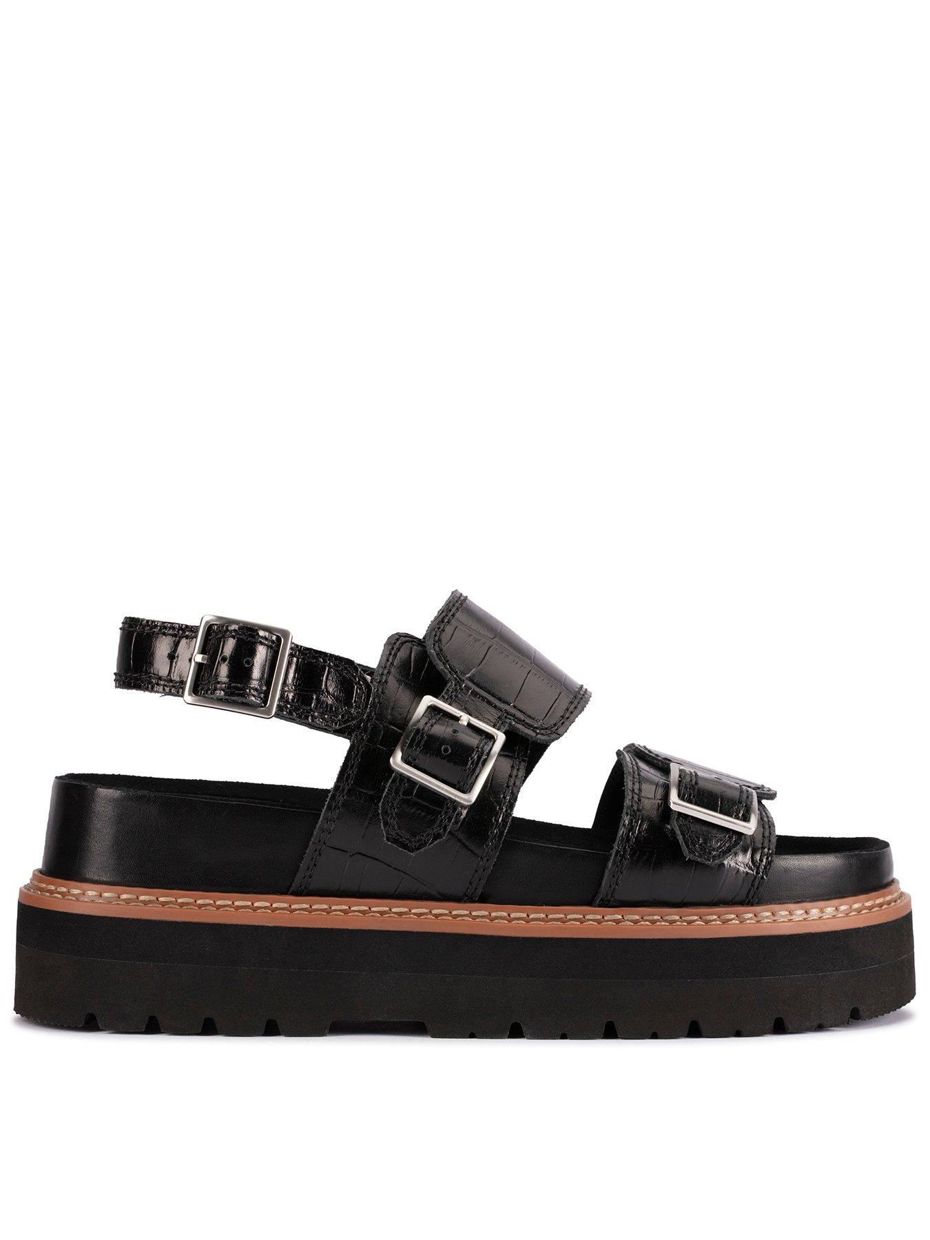 Clarks ladies outlet flat black sandals