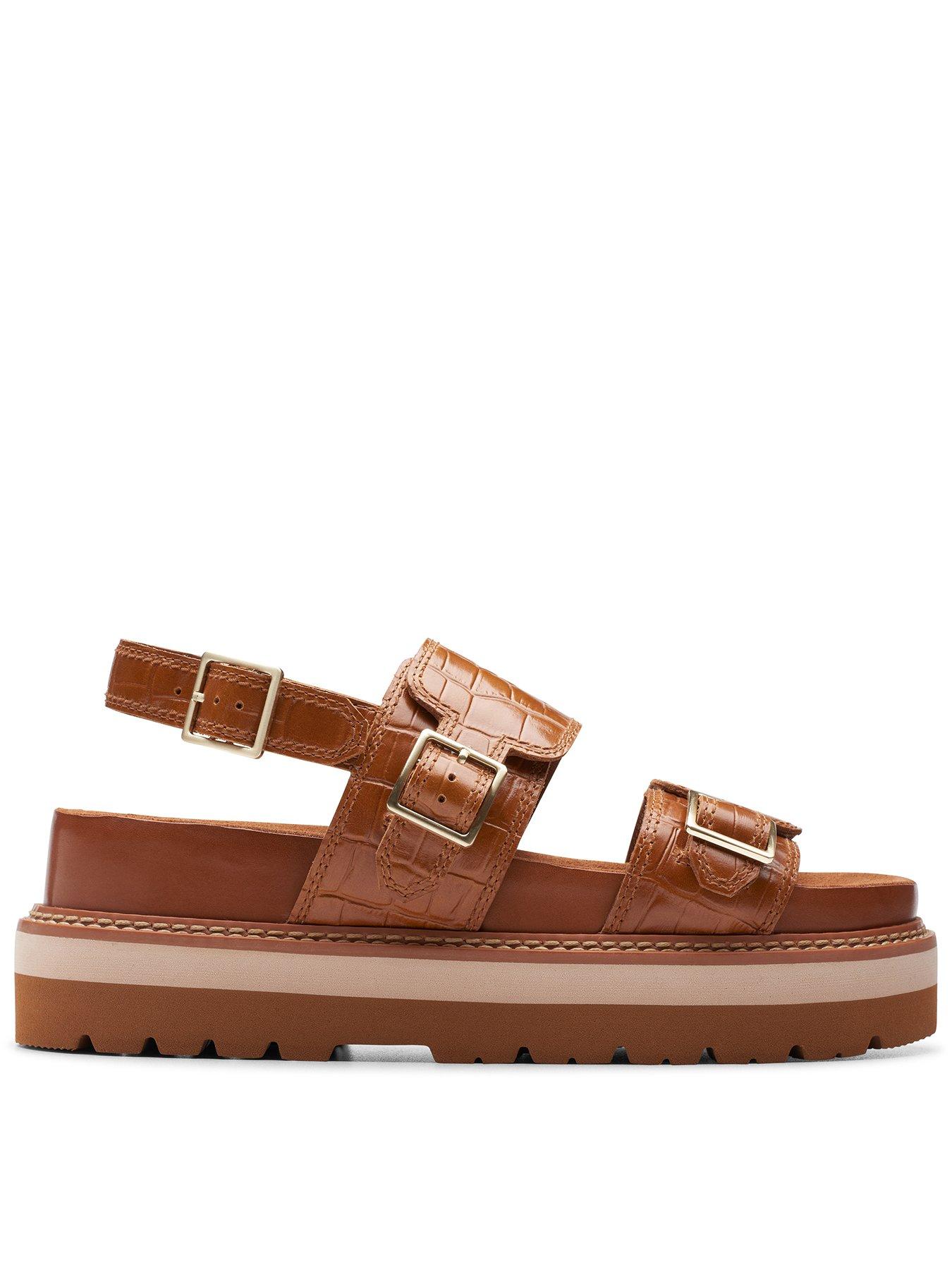 Clarks flatform outlet sandals