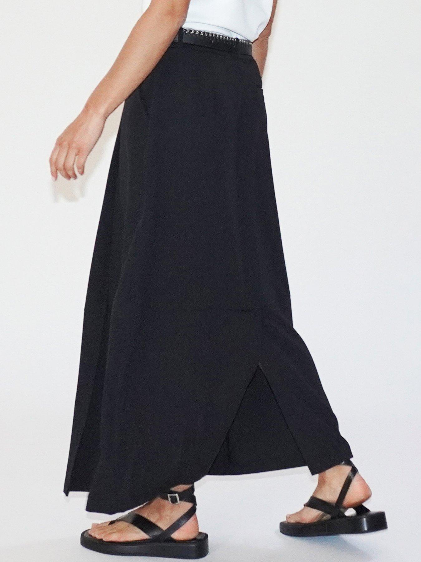 Image 2 of 6 of Religion Tailored maxi skirt with pockets and splits - Black