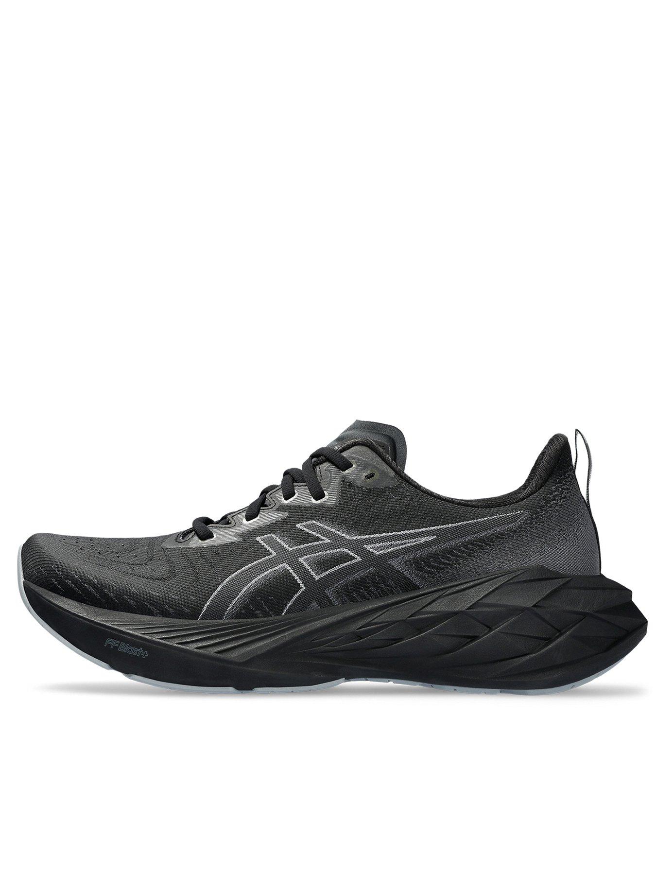 Black asics size 4 deals