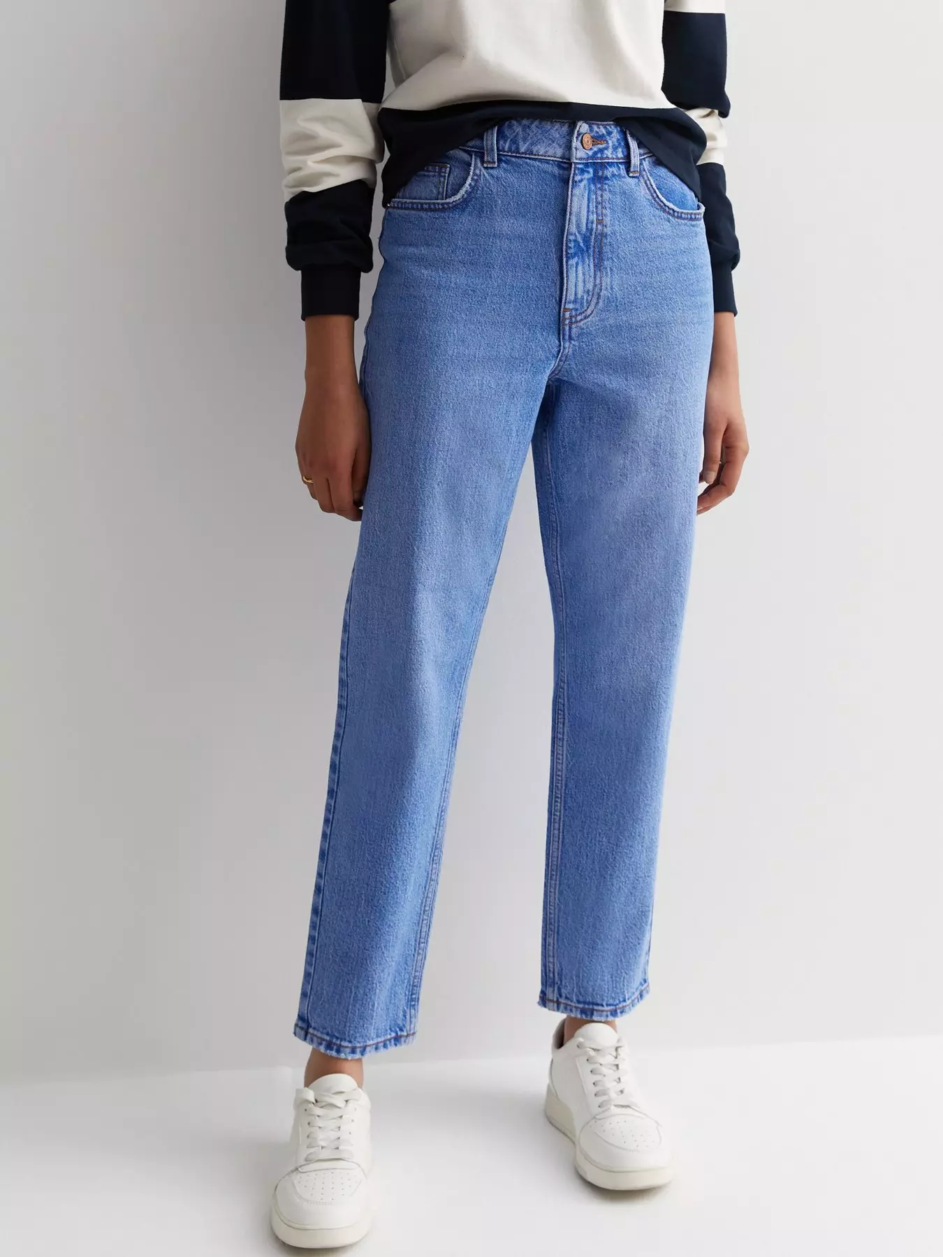 Pale Blue High Waist Tori Mom Jeans | New Look