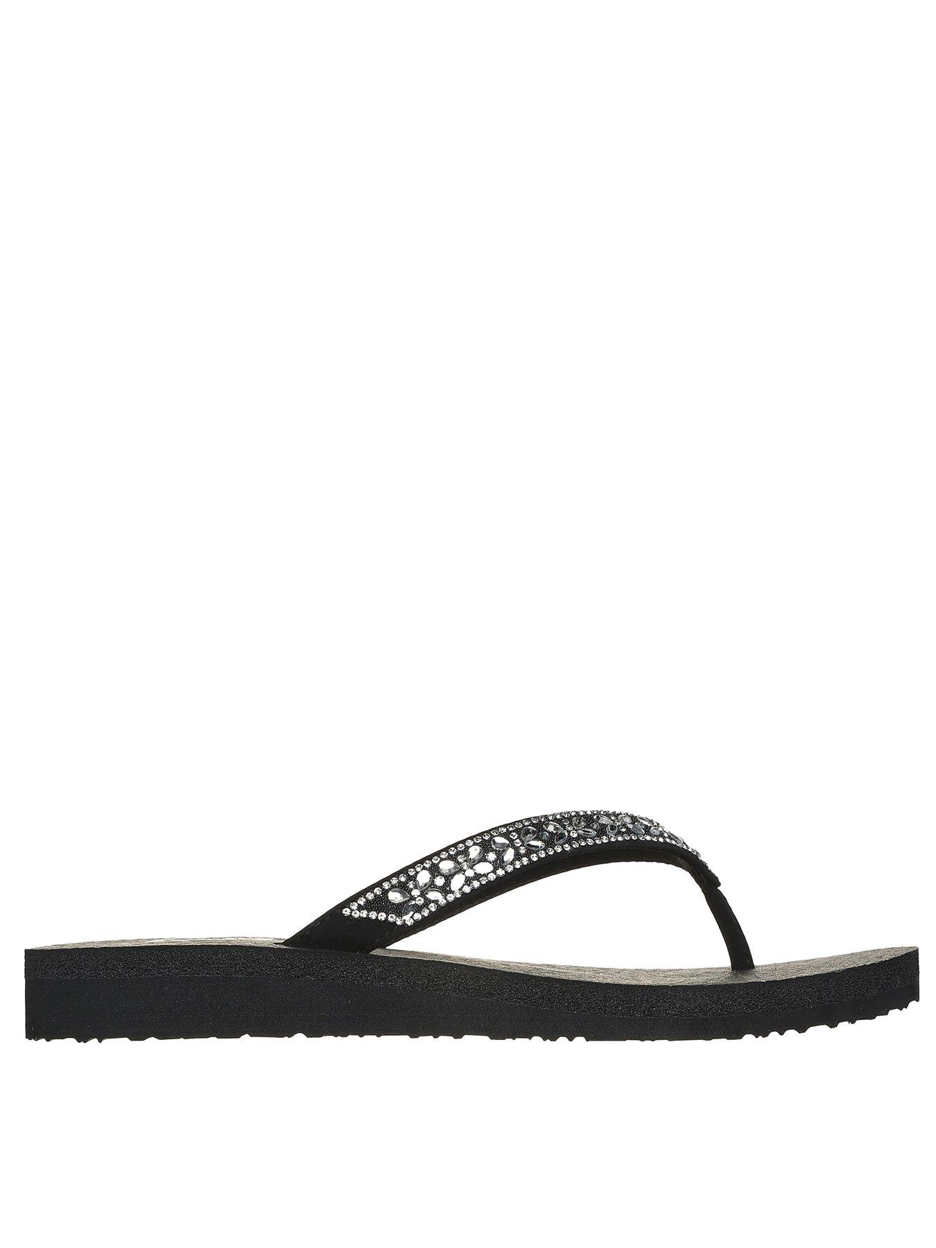 Skechers Yoga Foam Flip Flop Sandals black sequins platform