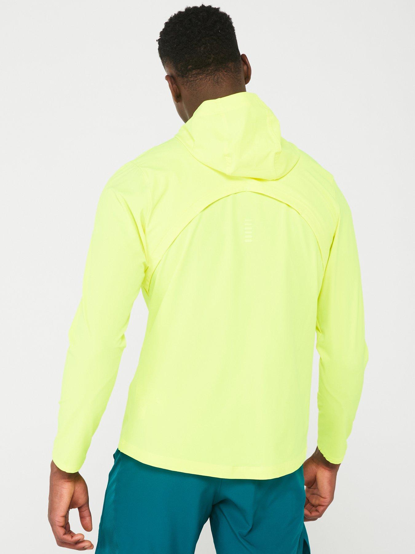 UNDER ARMOUR Men s Running Outrun The Storm Jacket Yellow Black Very