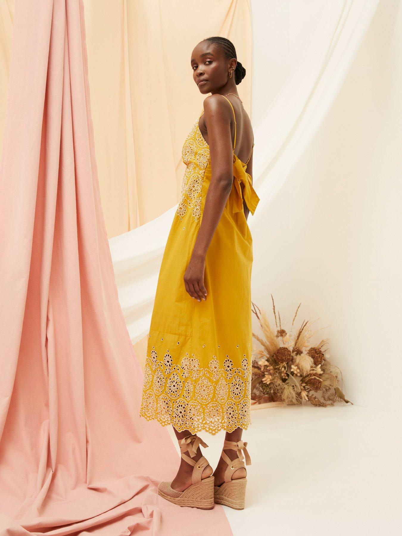 Daisy Broderie Midi Dress Yellow