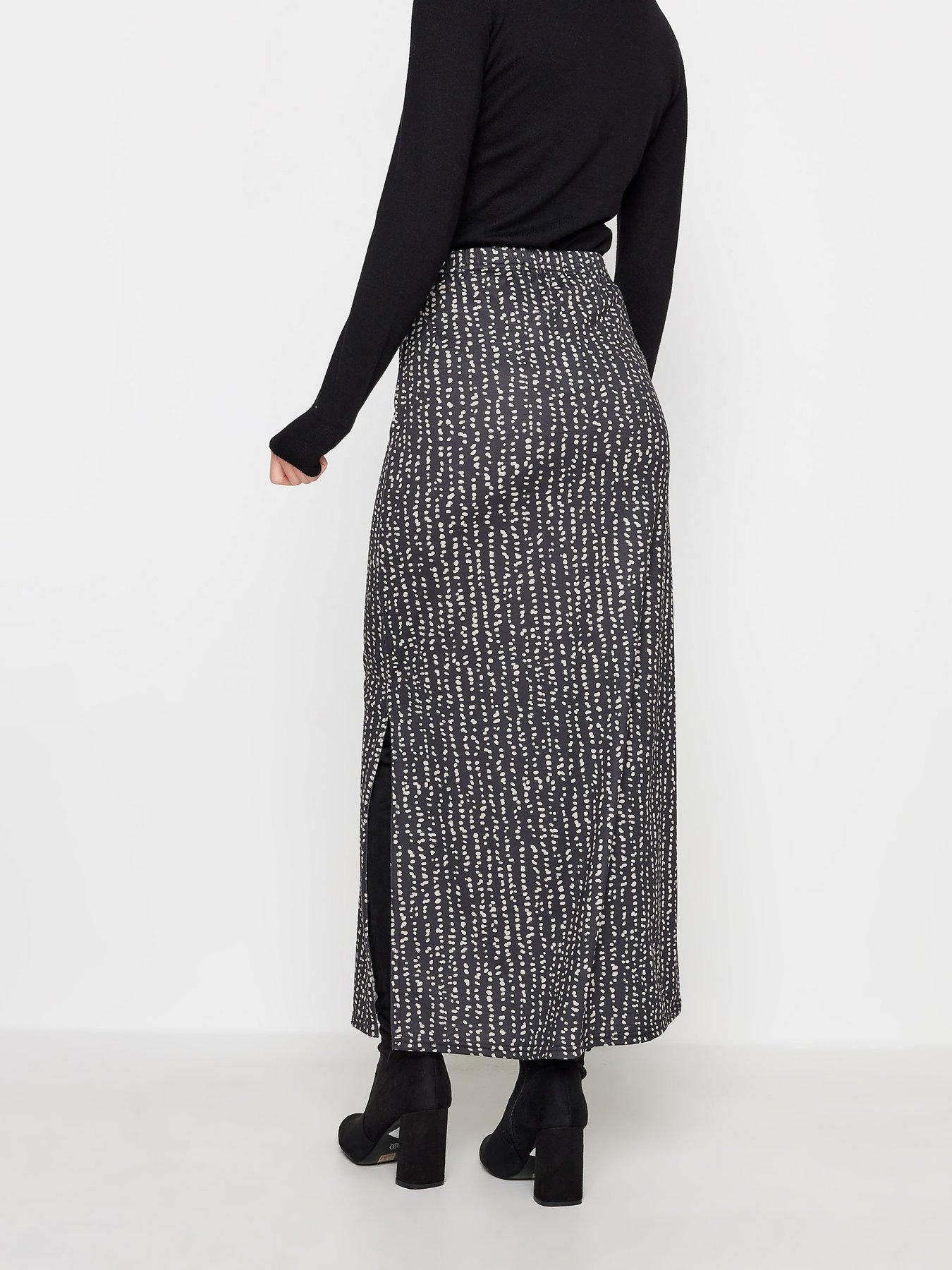 Petite a hotsell line maxi skirt