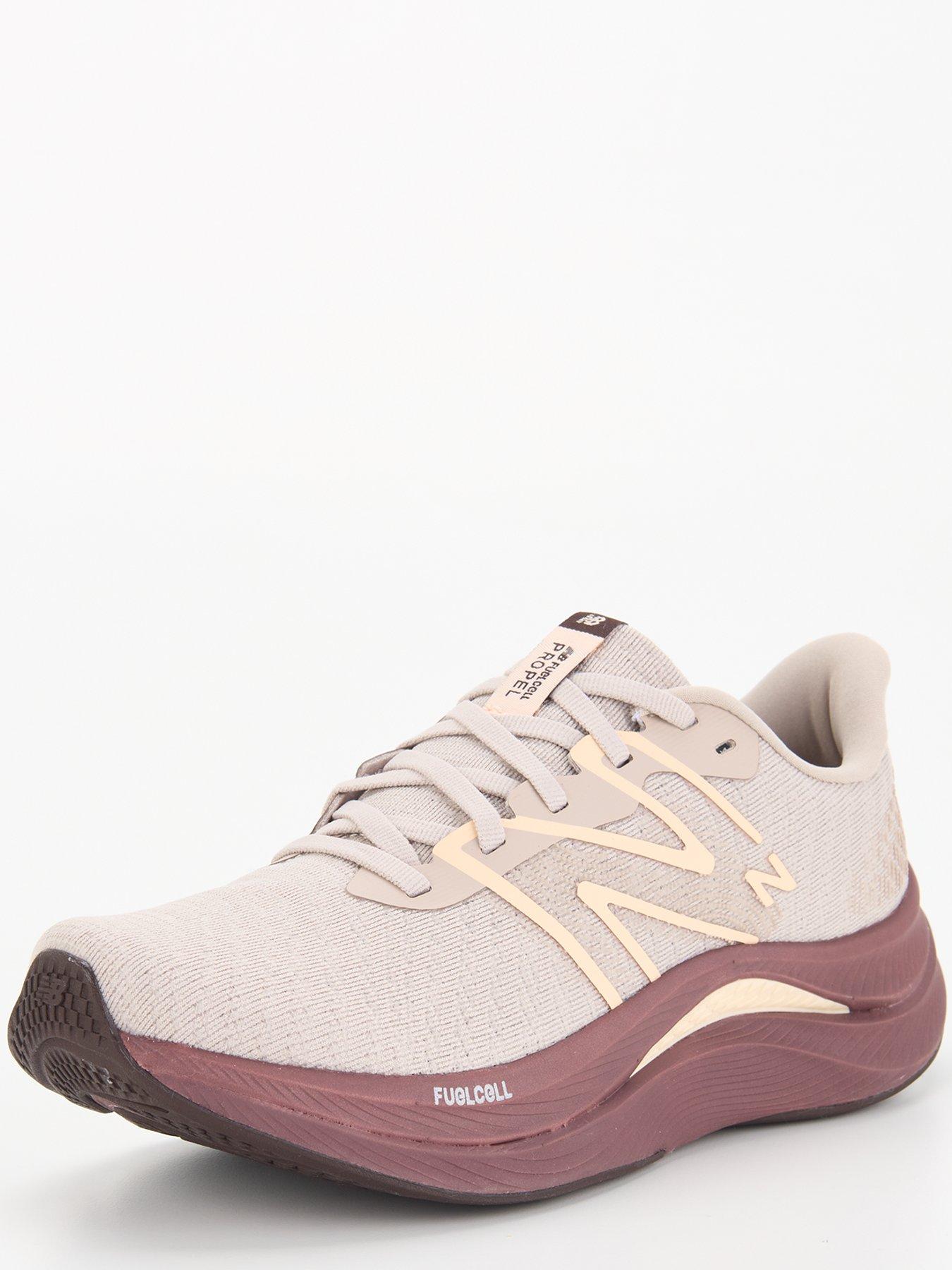Girls New Balance 535 White/Purple Athletic Shoes Size 11 Used