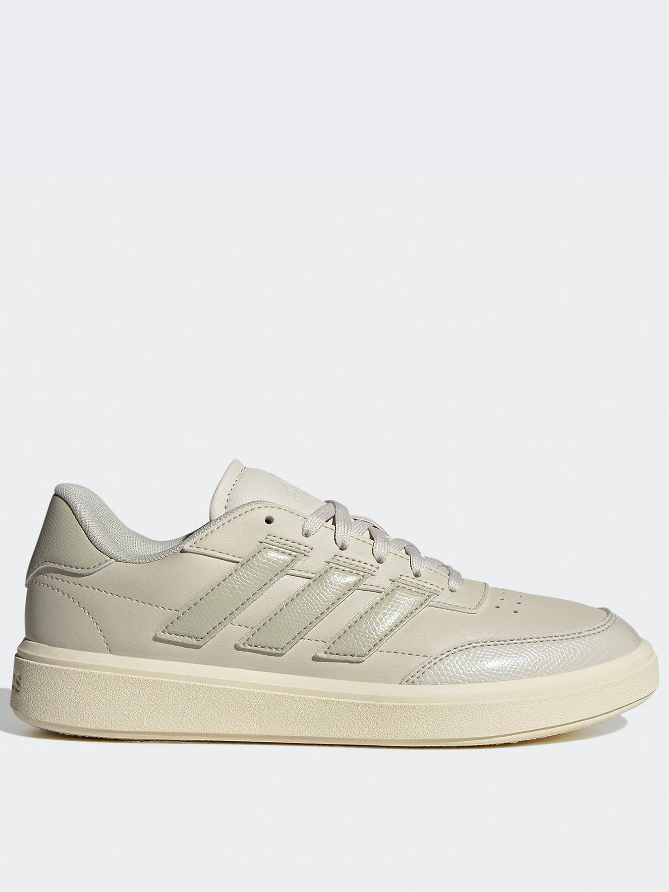 Womens Courtblock Trainers Off White