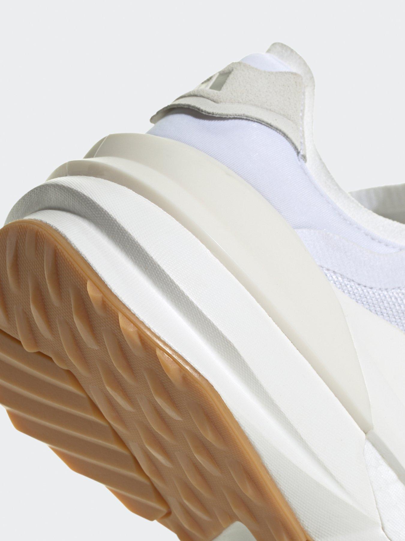Image 7 of 7 of adidas Sportswear Women's Avryn_x Trainers - White