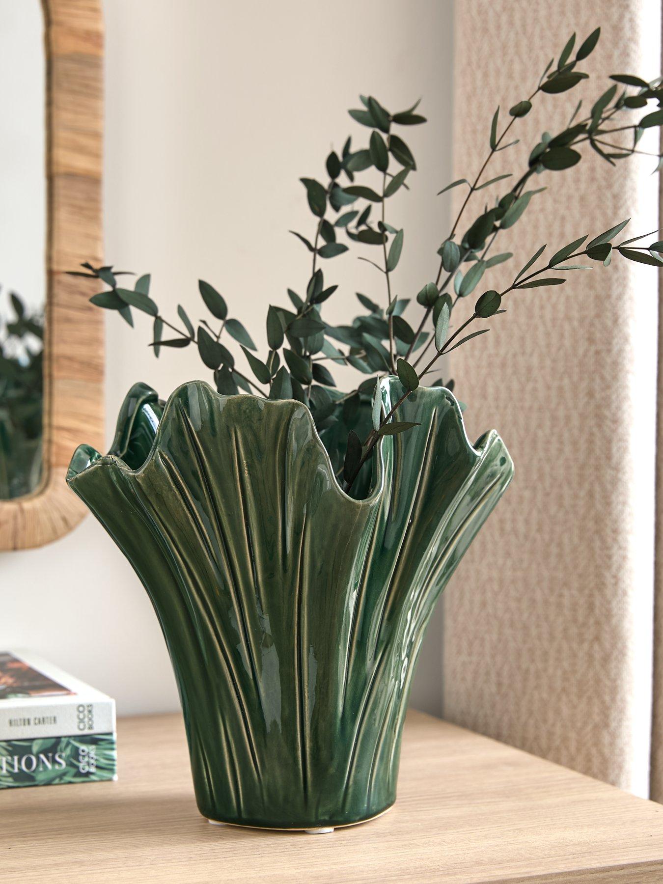 Product photograph of Very Home Dark Green Fluted Pot from very.co.uk