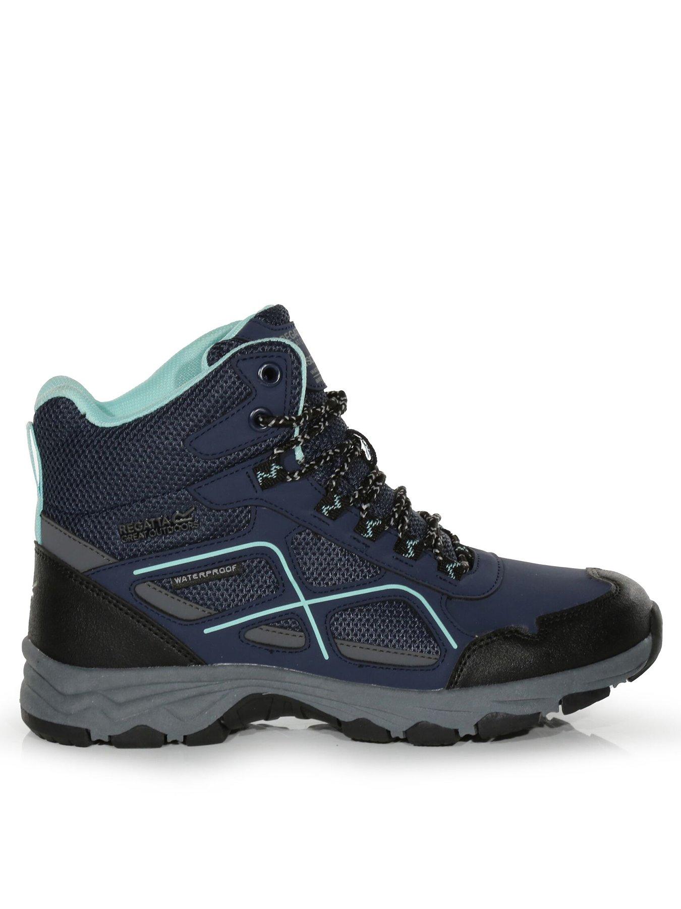 Image 1 of 7 of Regatta Womens Womens Vendeavour Waterproof Walking Boot -navy