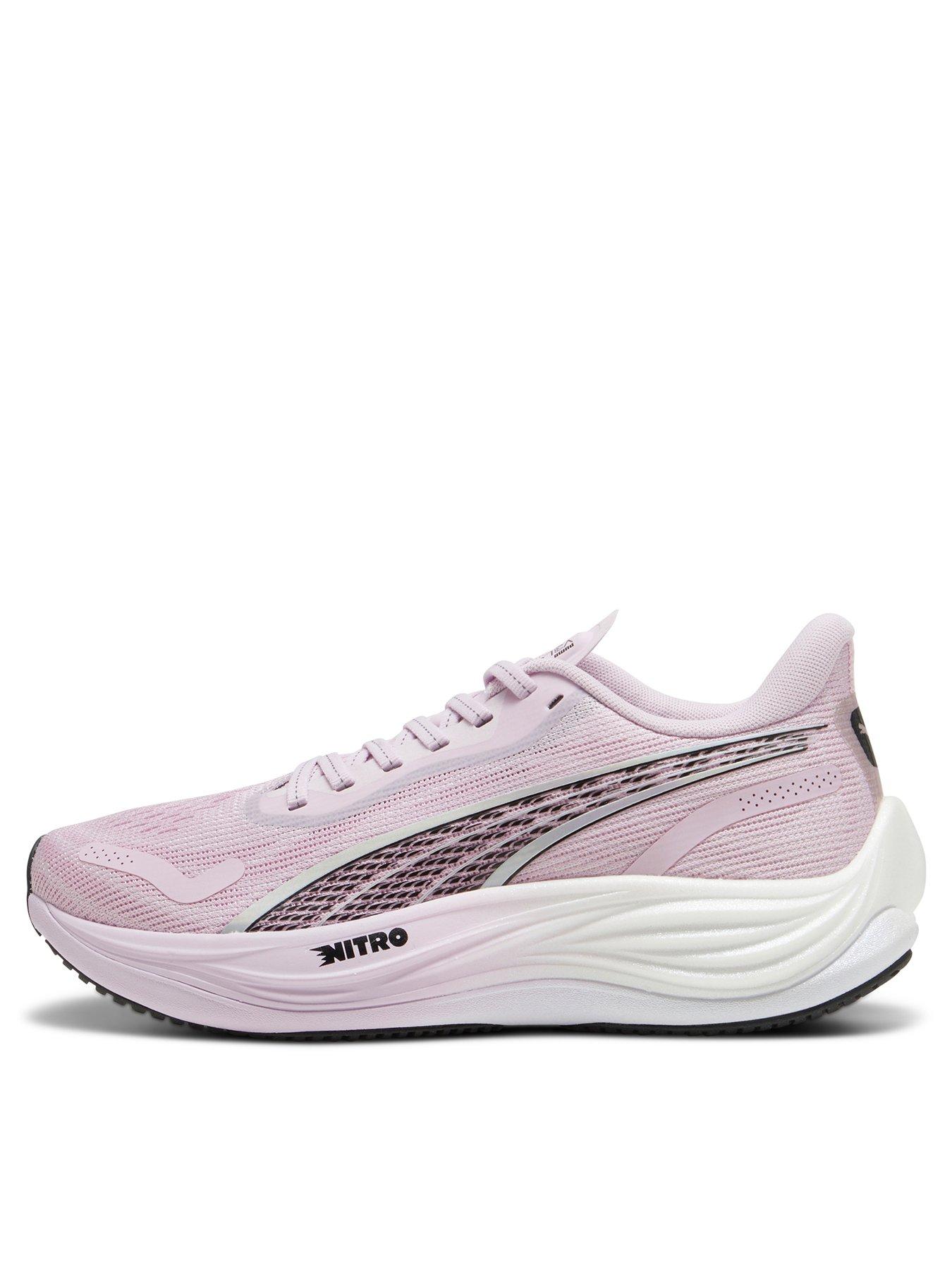 Puma pink shoes ending hotsell